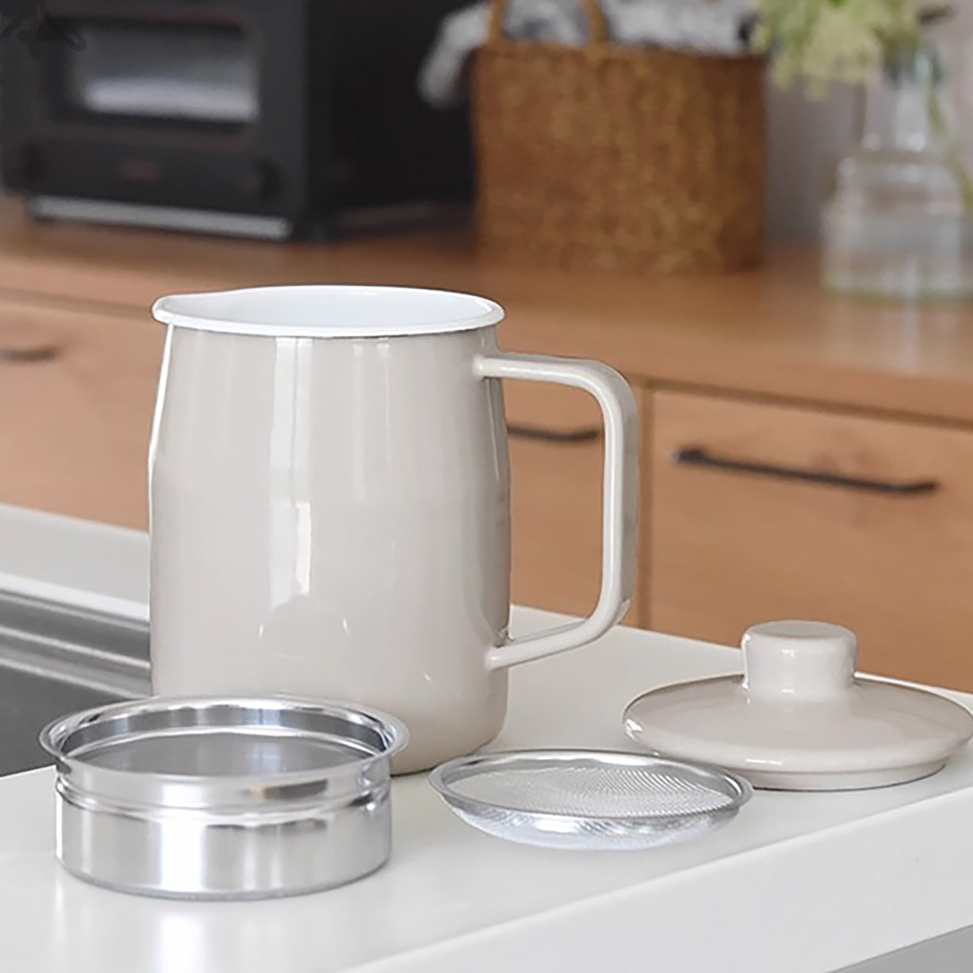 Pot à huile émaillé Fujihoro avec double filtre