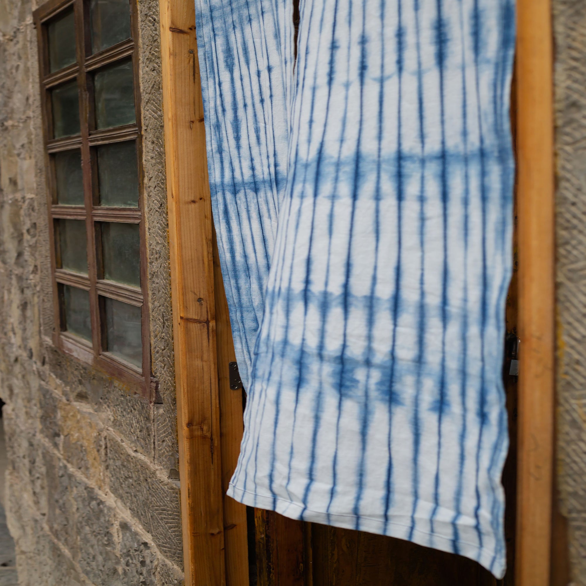 Rideau japonais en lin et coton avec teinture végétale artisanale