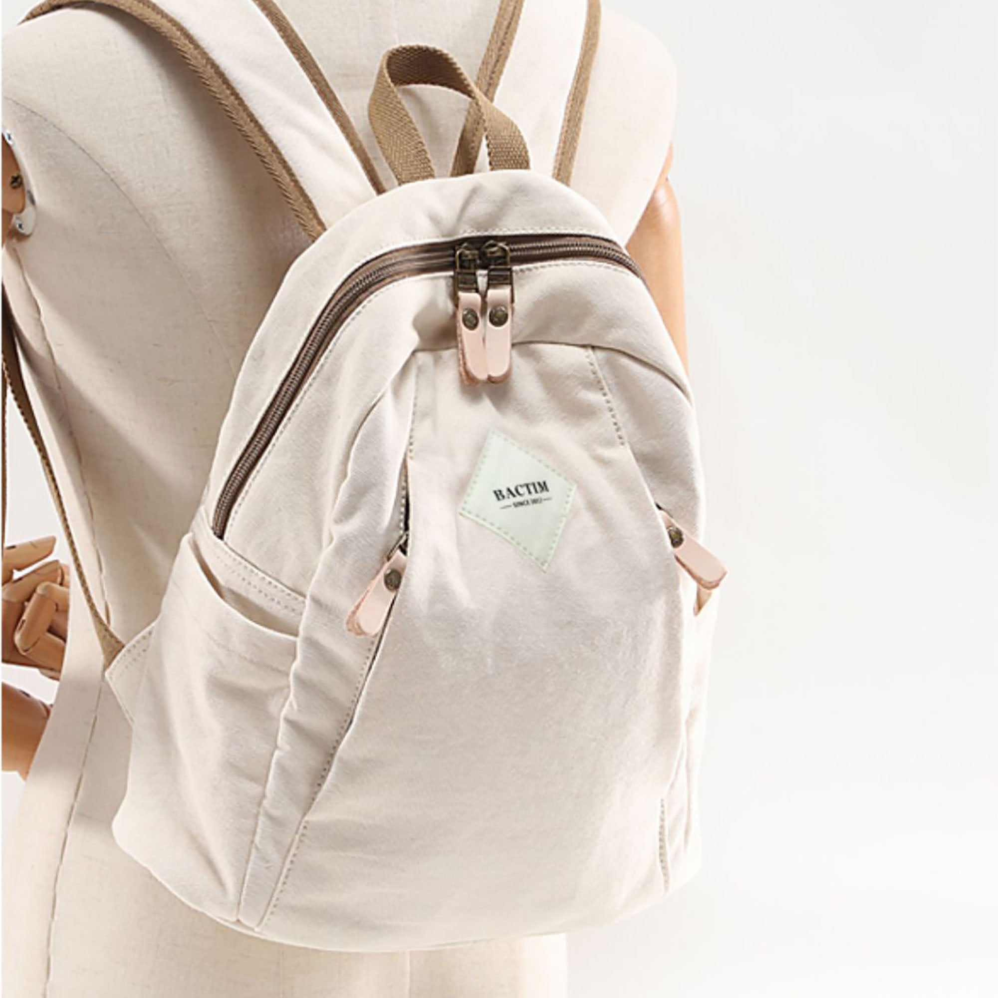 SAC À DOS STYLE FEMME EN CANVAS AVEC PETIT CAPACITÉ