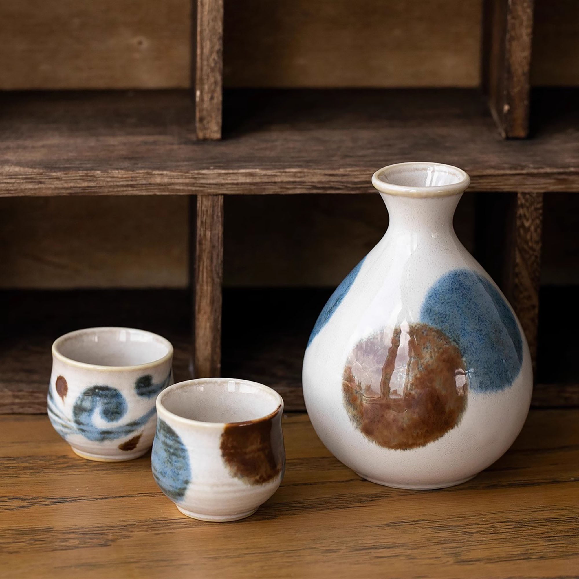 Mino-yaki ceramic sake set
