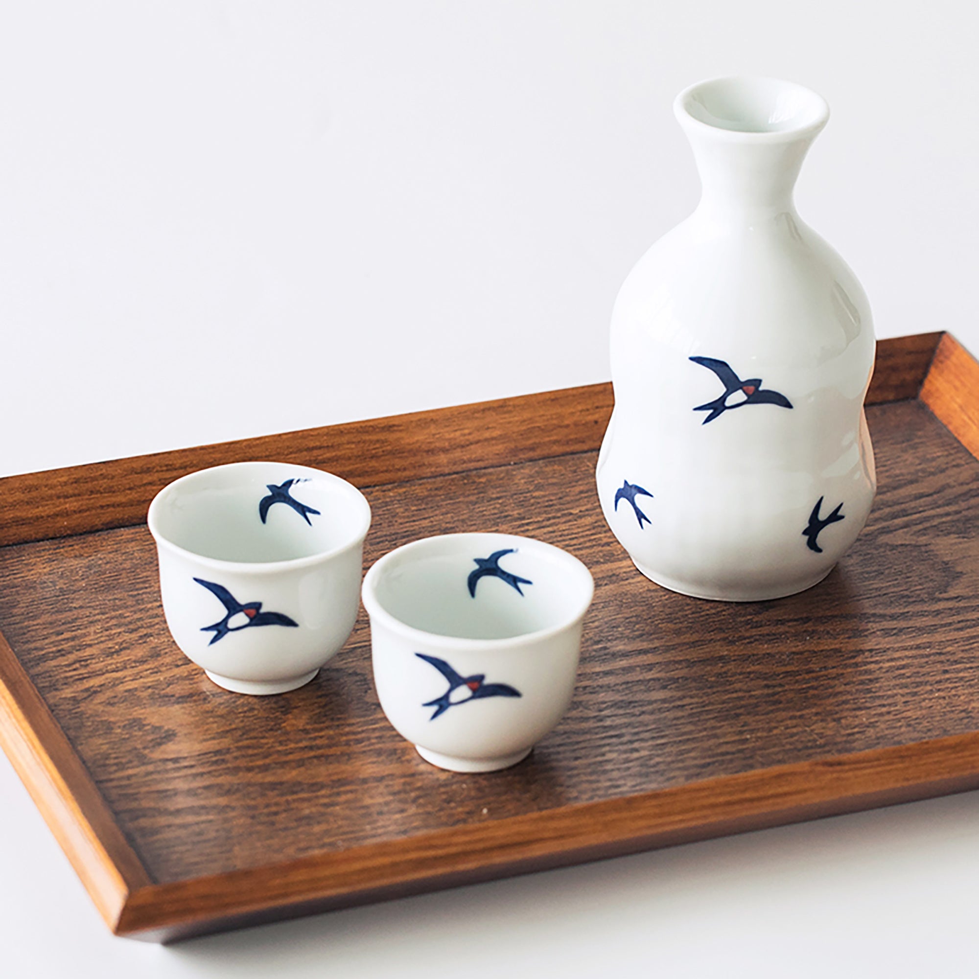 SERVICE à SAKE avec motif HIRONDEL