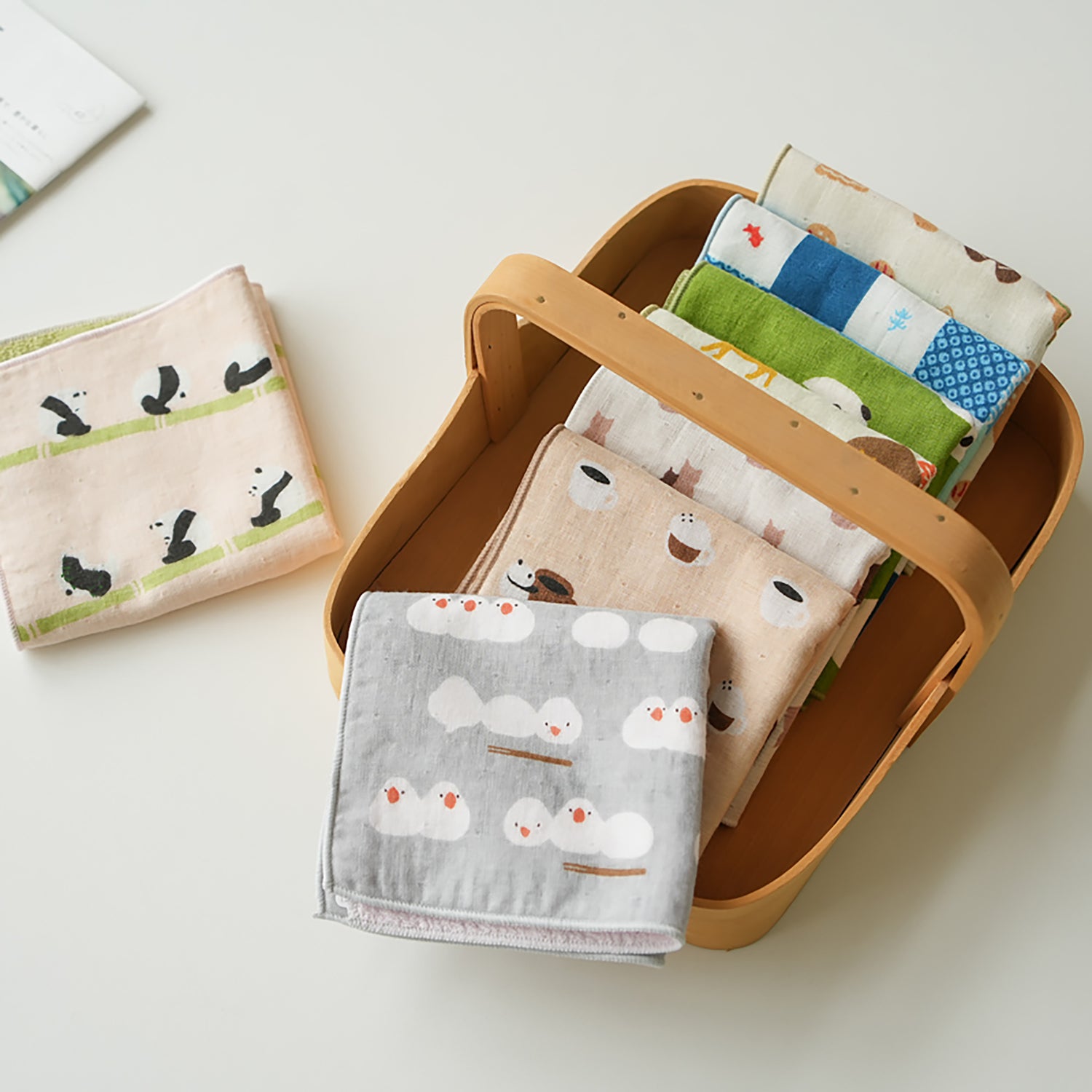 Petite serviette en gaze de coton double face de Hamamonyo