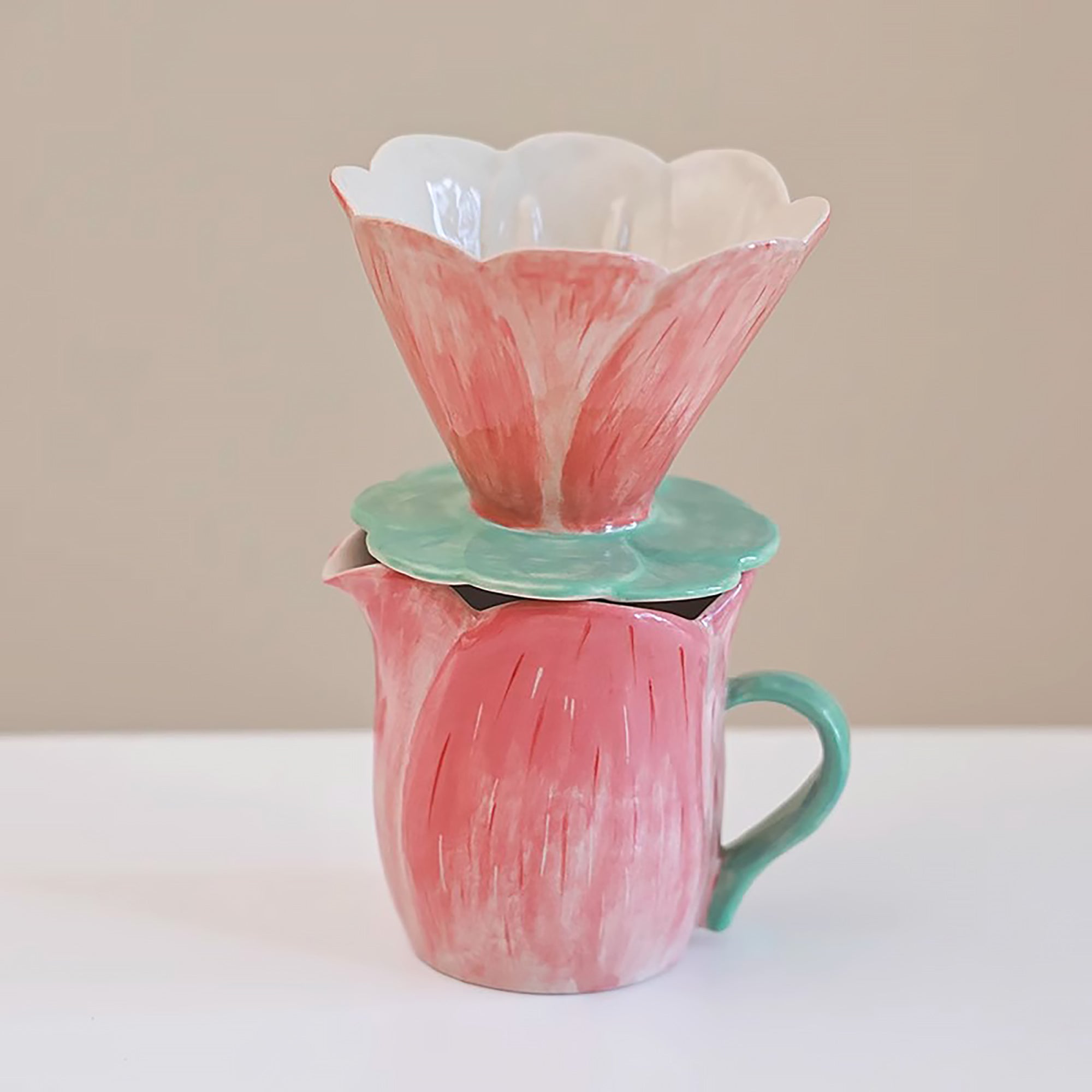 Tasse à café filtre en céramique faite main en forme de fleur
