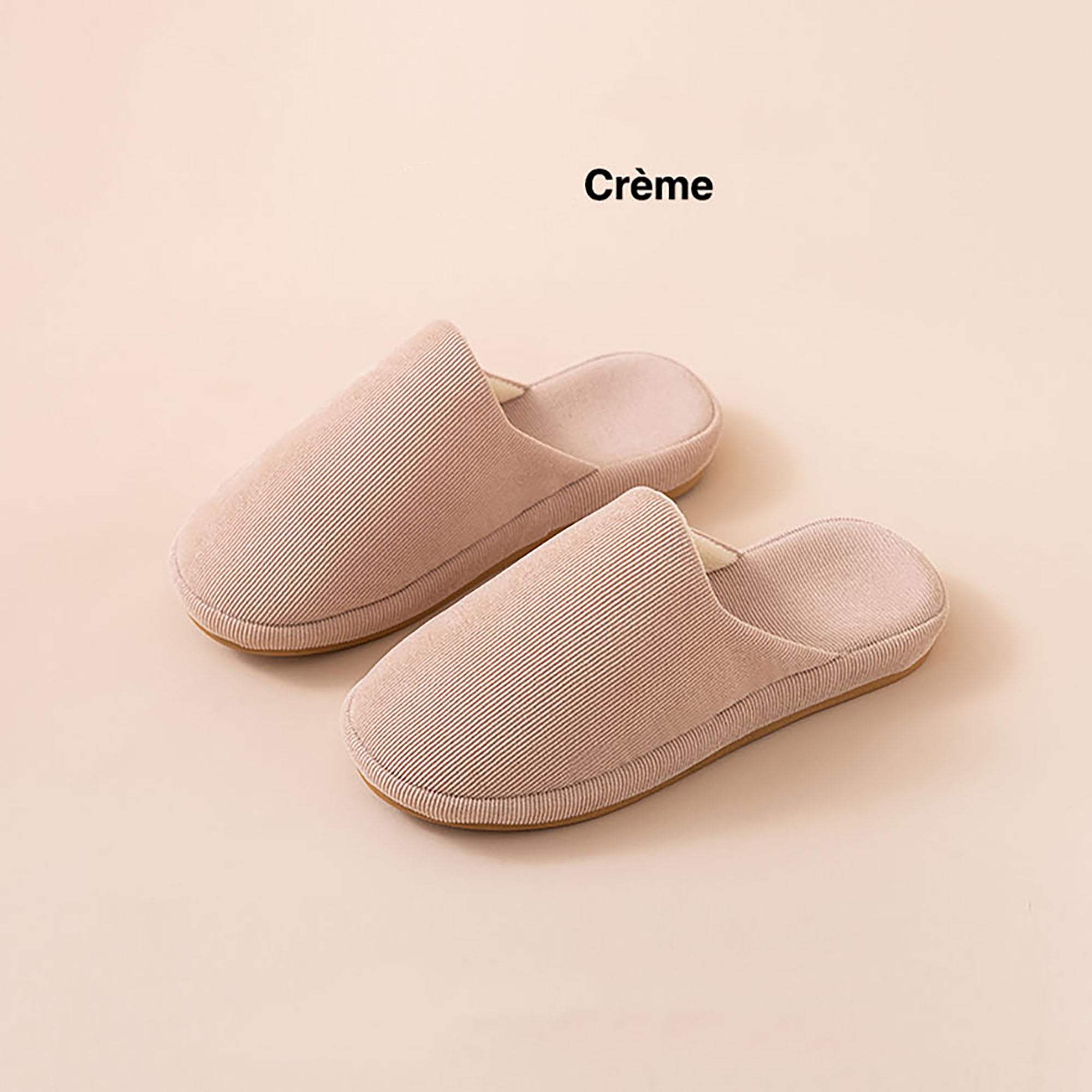 CHAUSSON en VELOUR au bout FERME