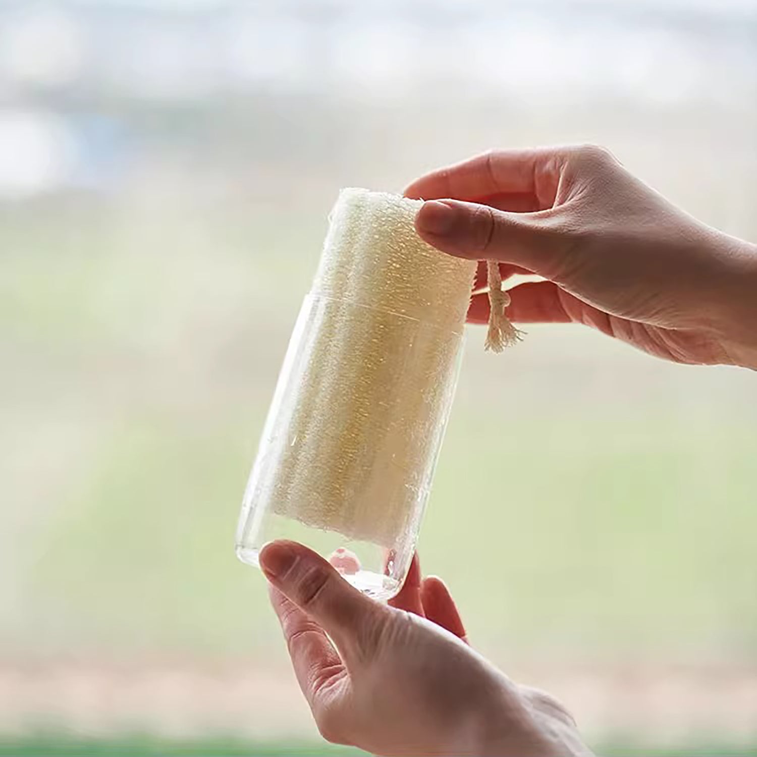 Brosse de nettoyage en loofah naturel