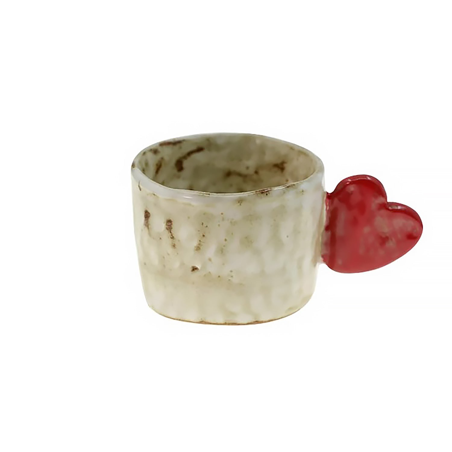 Tasse à café en céramique faite main avec cœur en relief