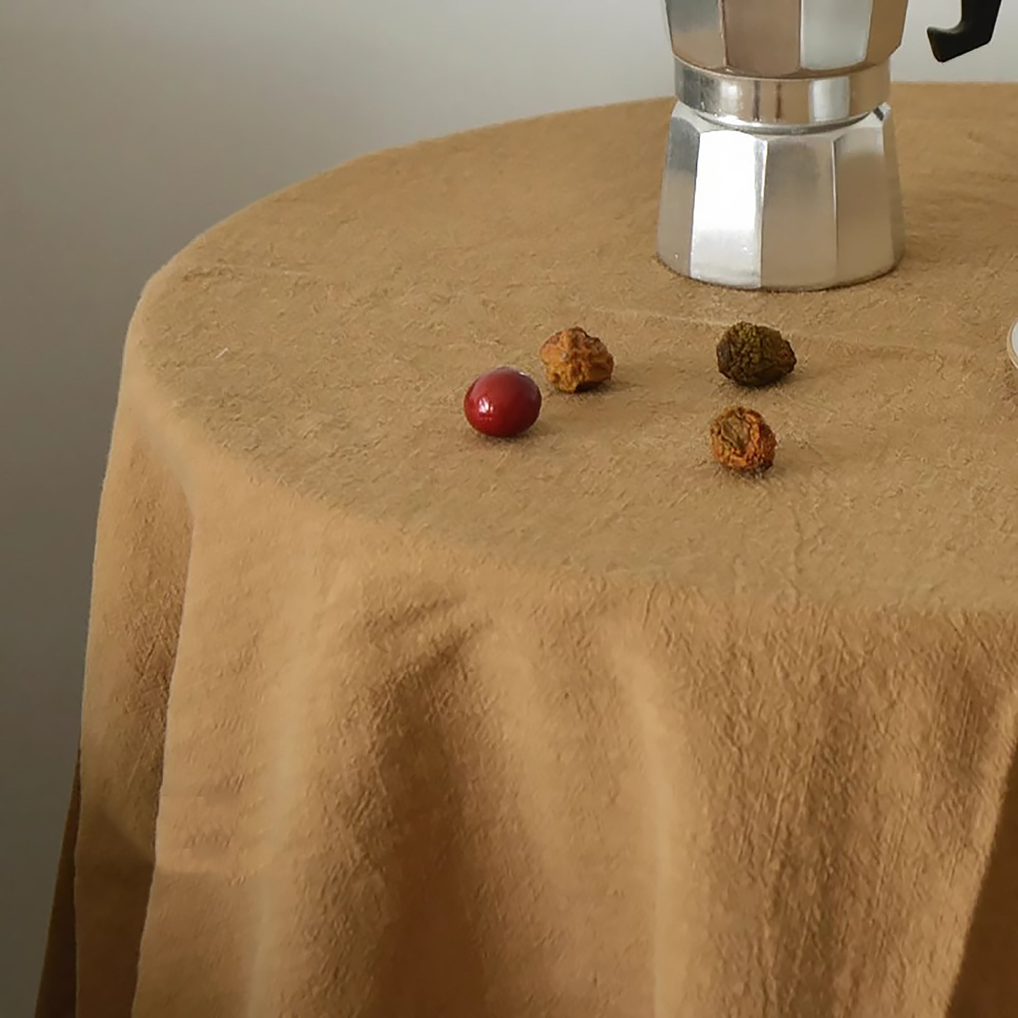 Tischdecke aus gewaschenem Leinen im japanischen Vintage-Stil