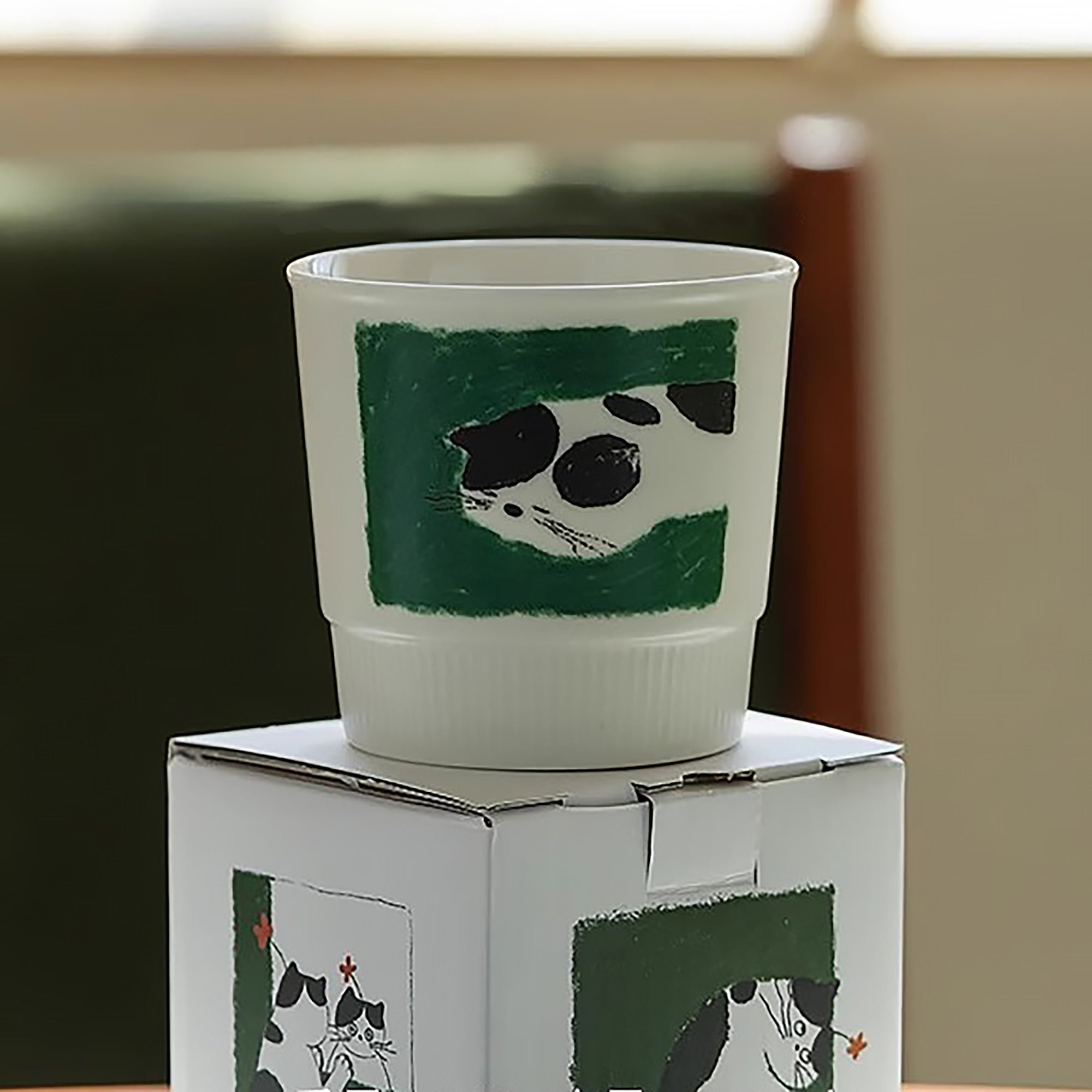 Tasse en céramique avec design mignon chat
