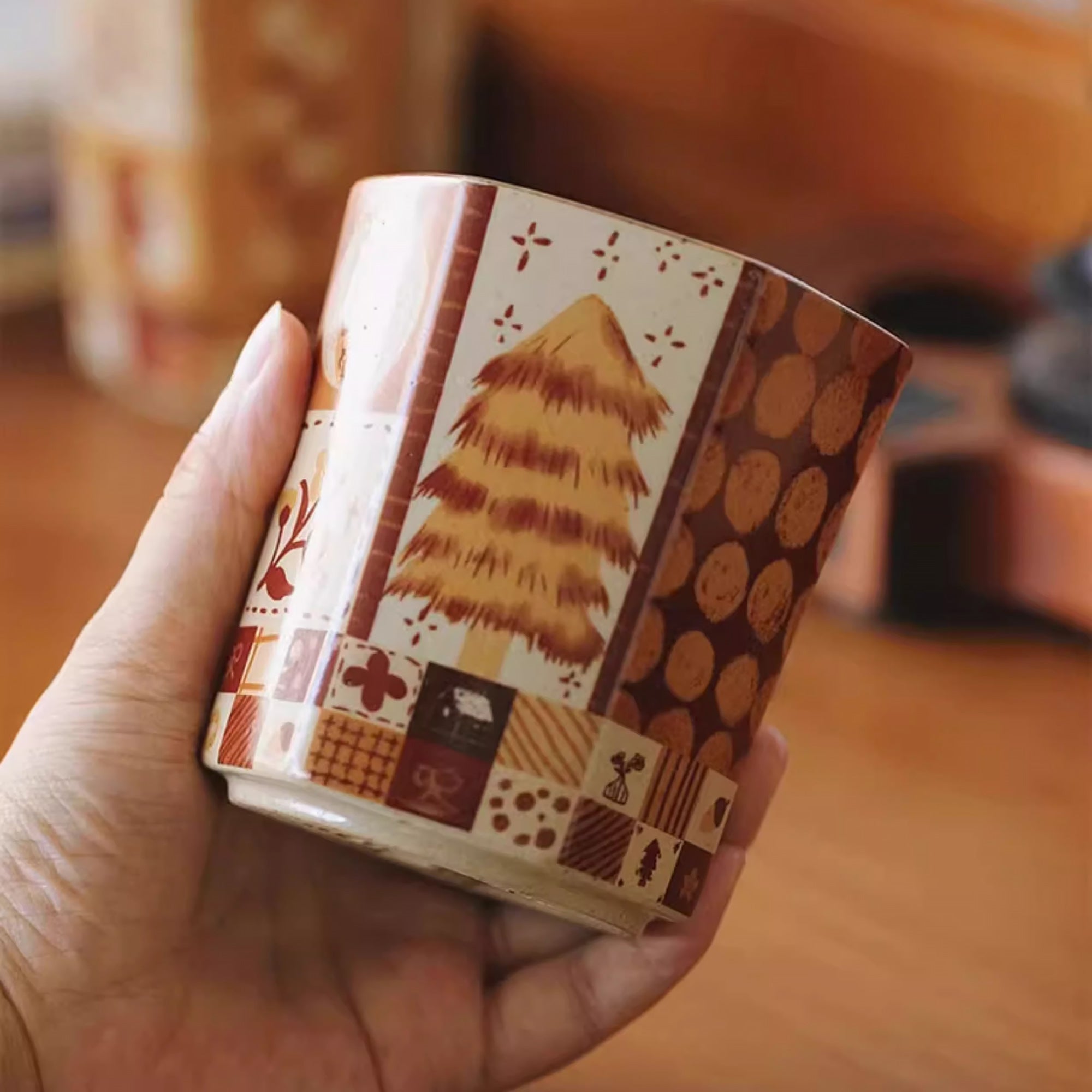 Tasse hexagonale en céramique