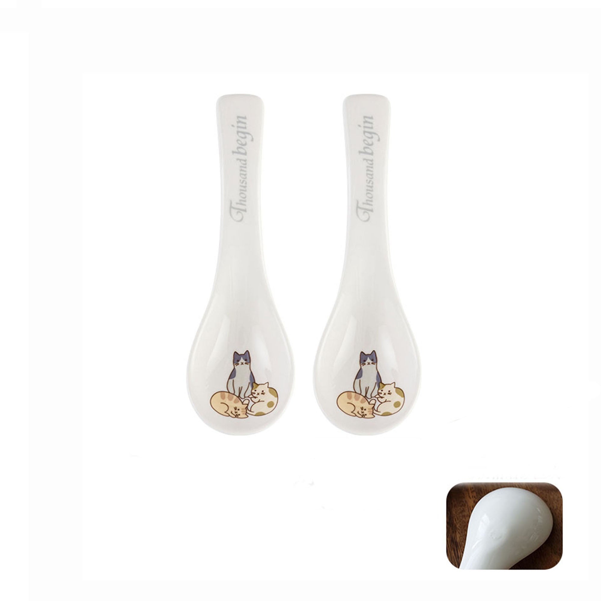 Vaisselle avec adorables motifs de chat