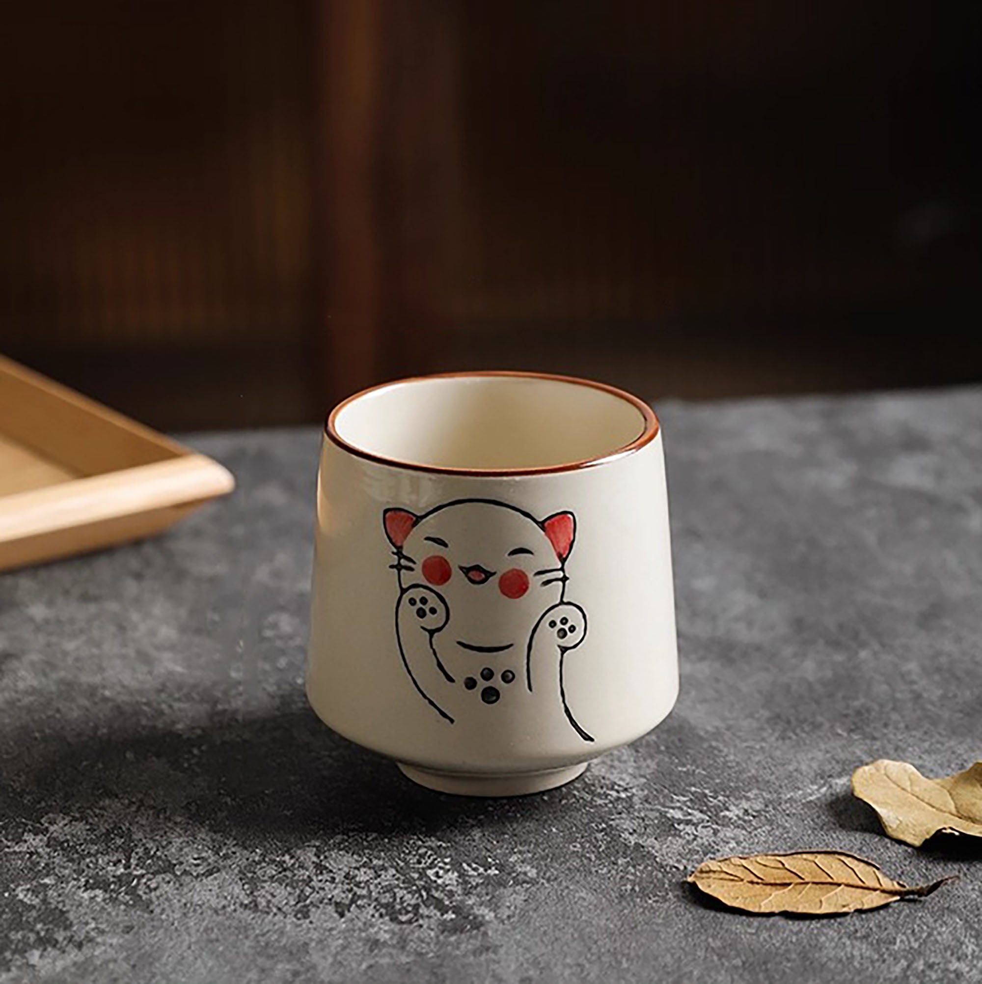 Tasse à thé avec motif rétro japonais