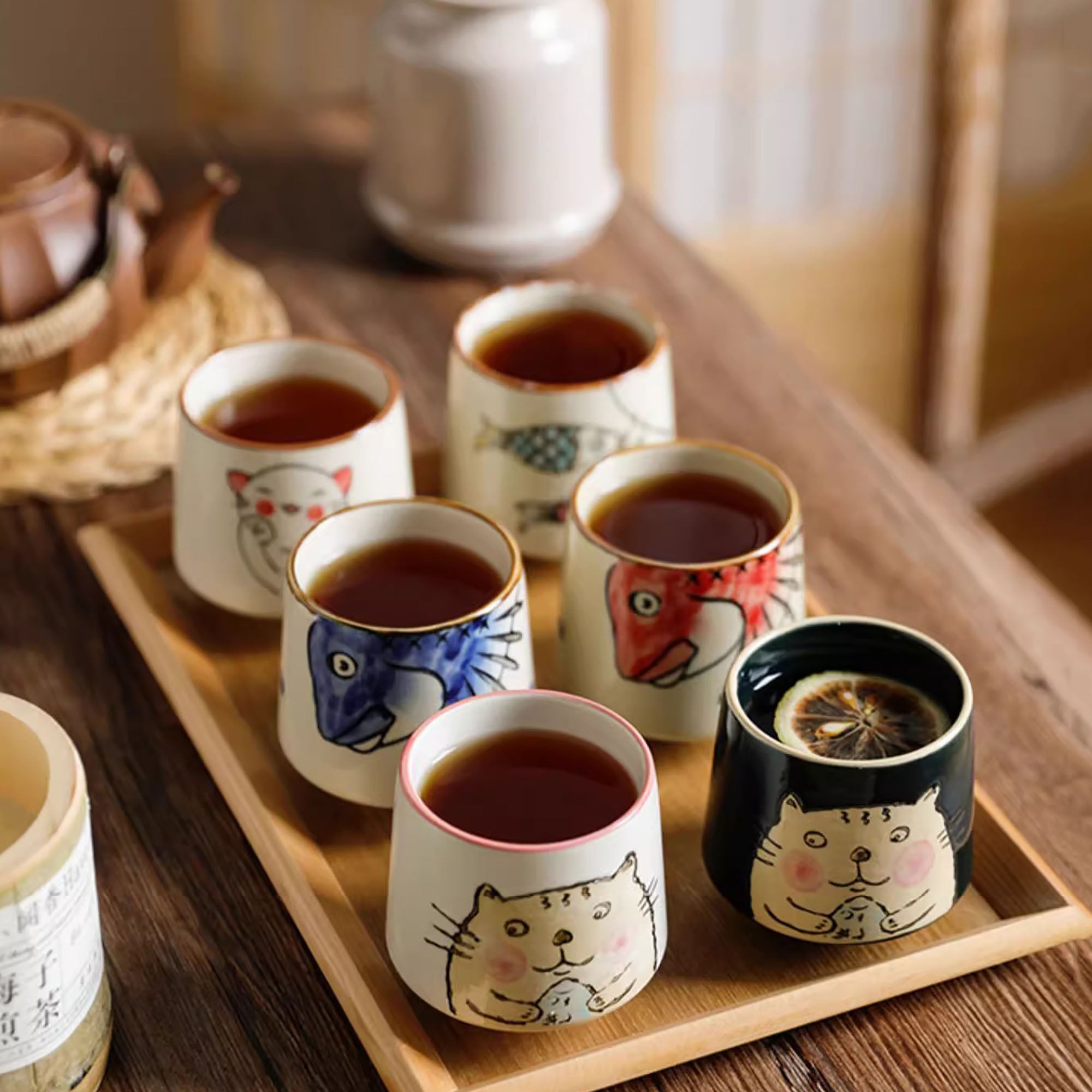 Teetasse mit japanischem Retro-Muster