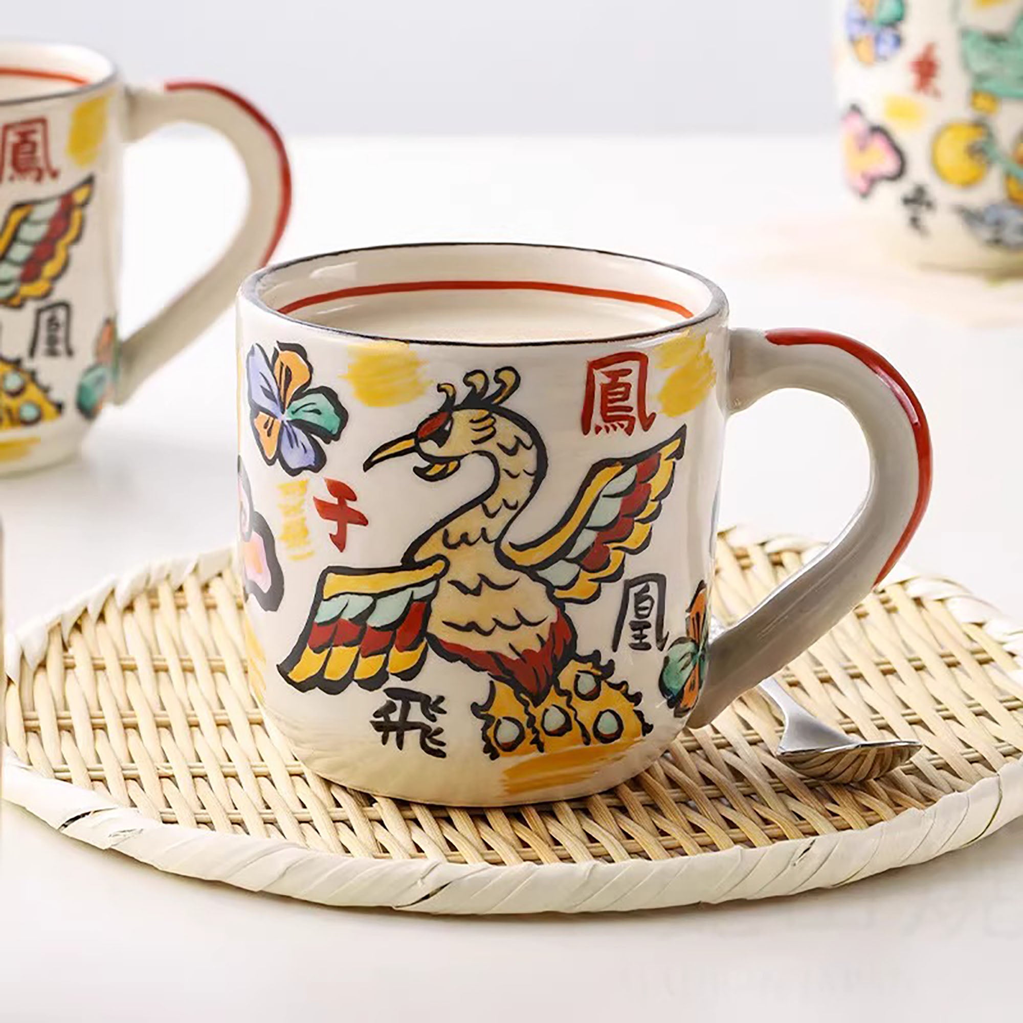 Mug Arita-Yaki avec motif Dragon Porte-Bonheur