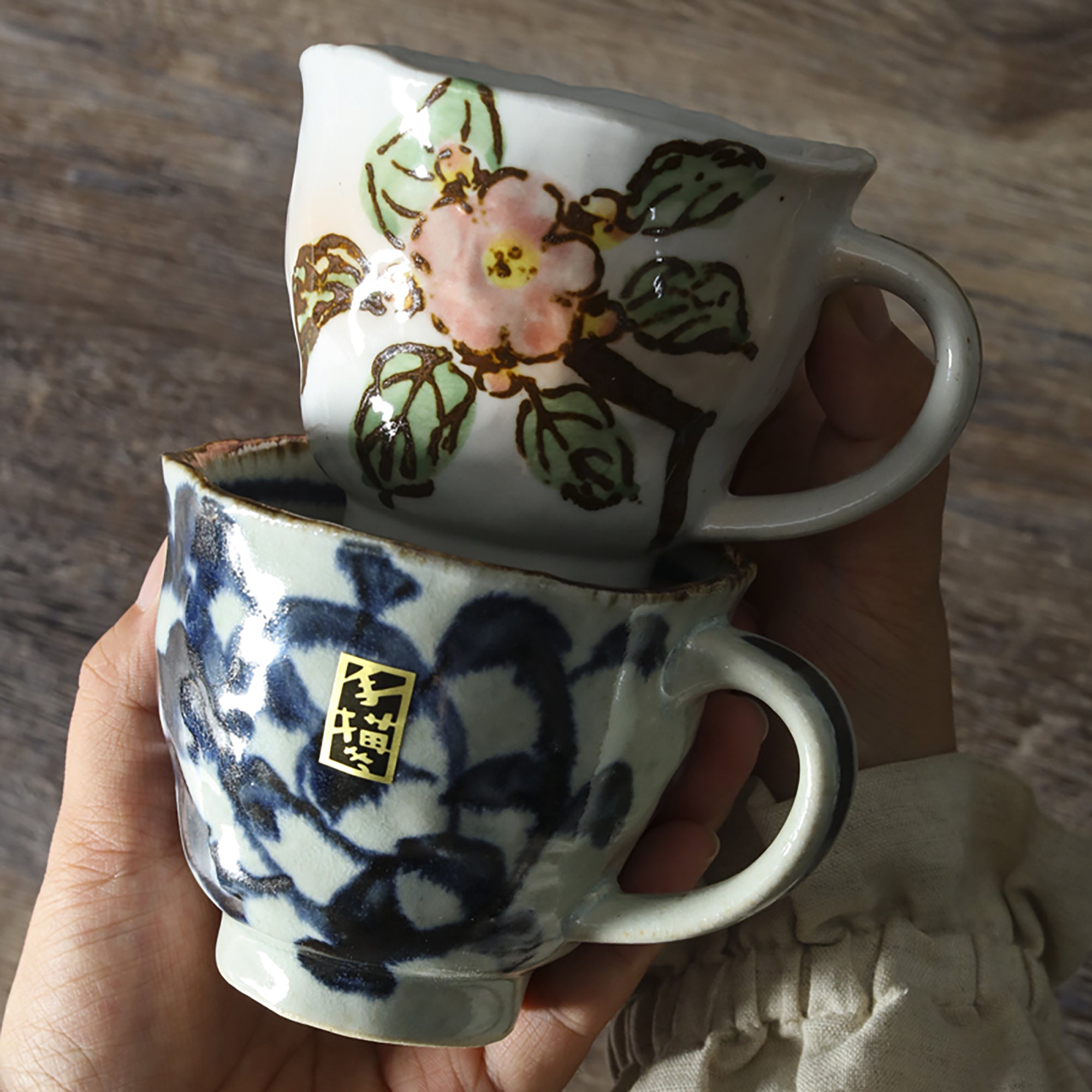 TASSE à CAFE avec motif KARAKUSA