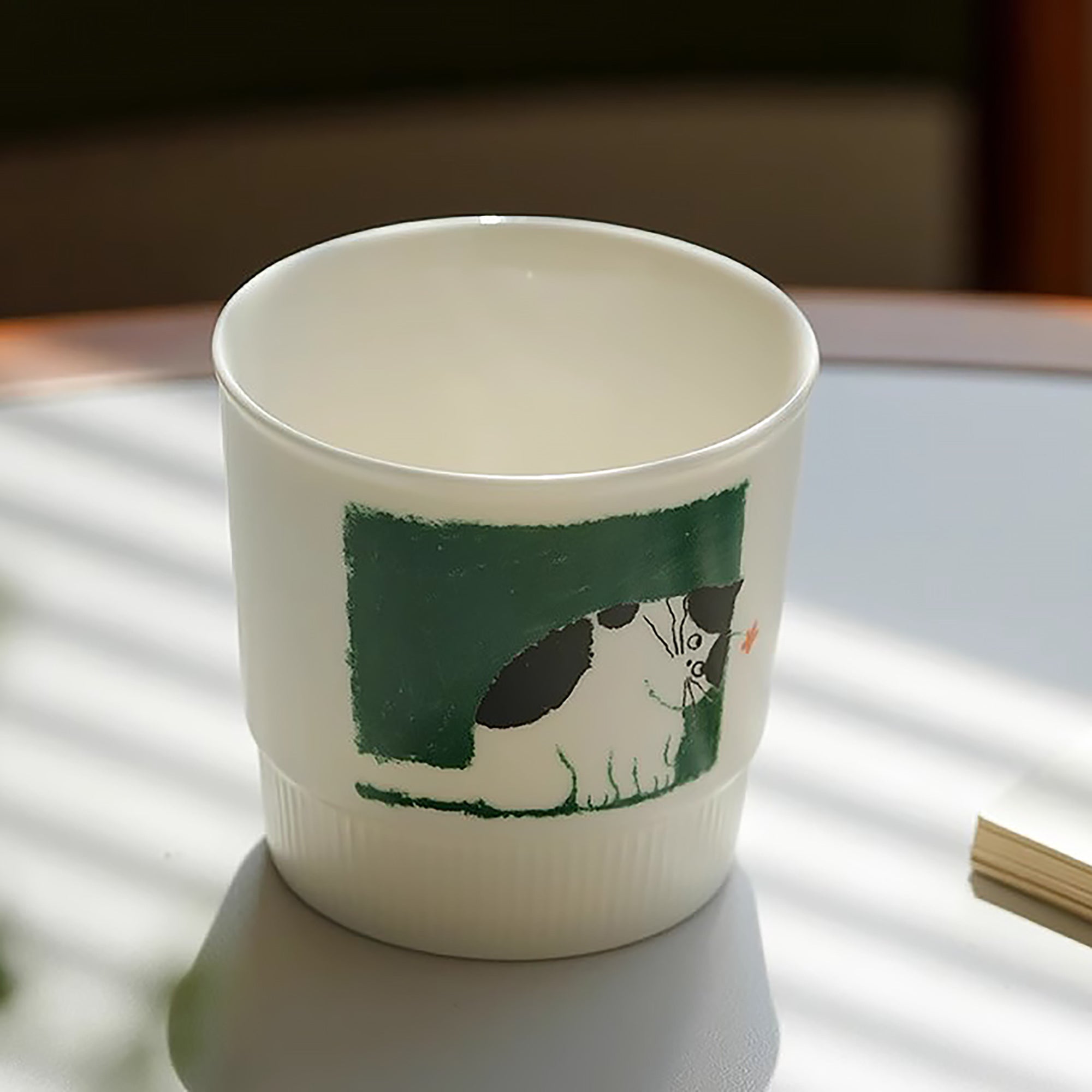Tasse en céramique avec design mignon chat