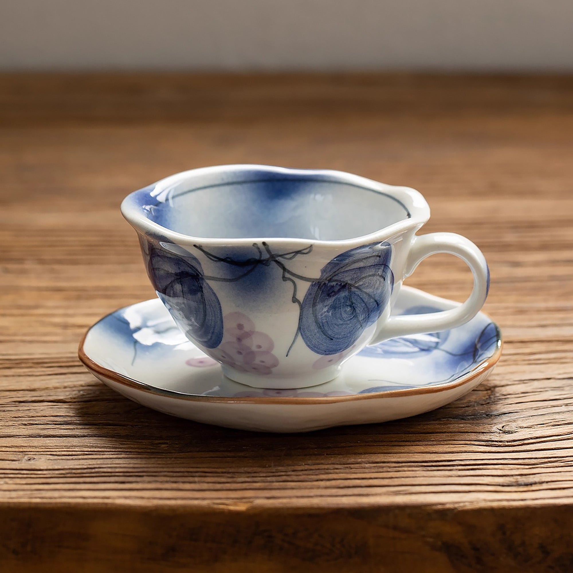 Tasse à café Minoyaki faite main motif raisin bleu
