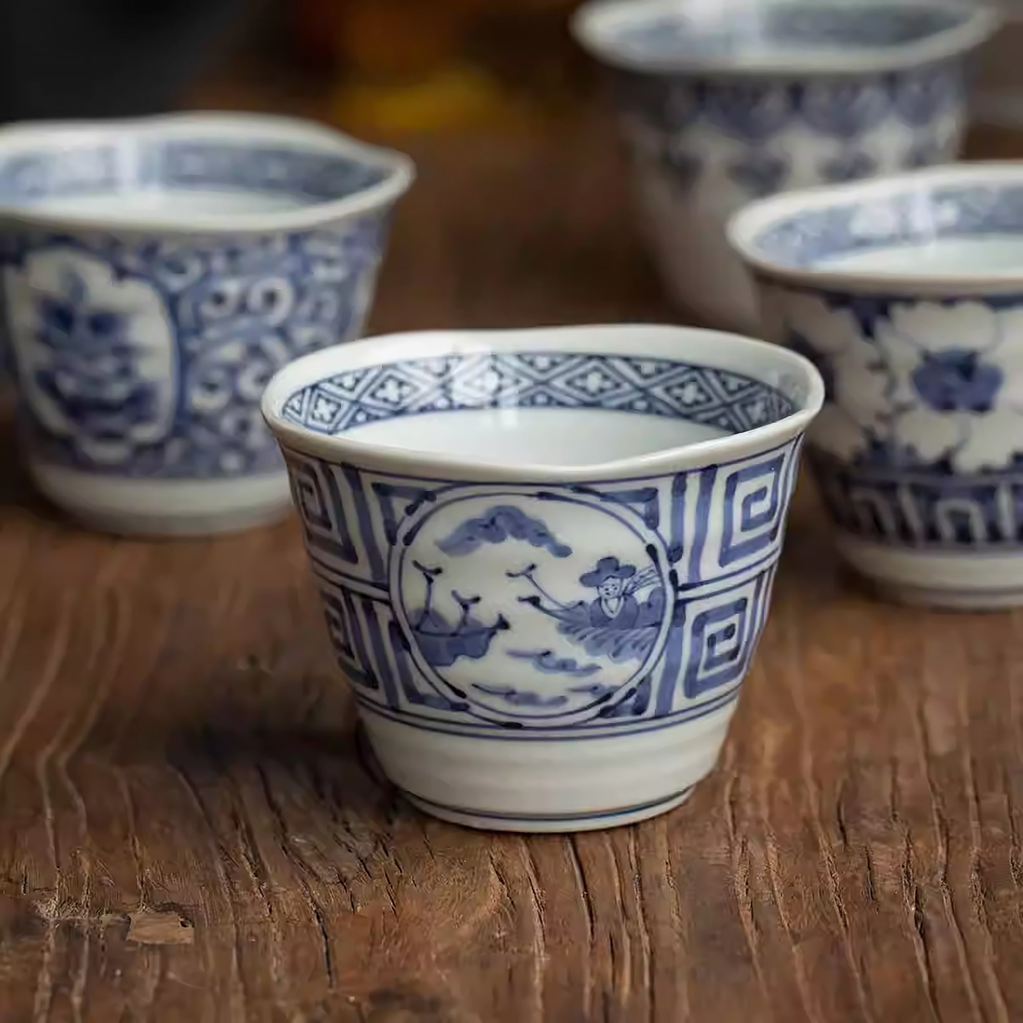 Tasse choko Hasami-yaki peinte à la main