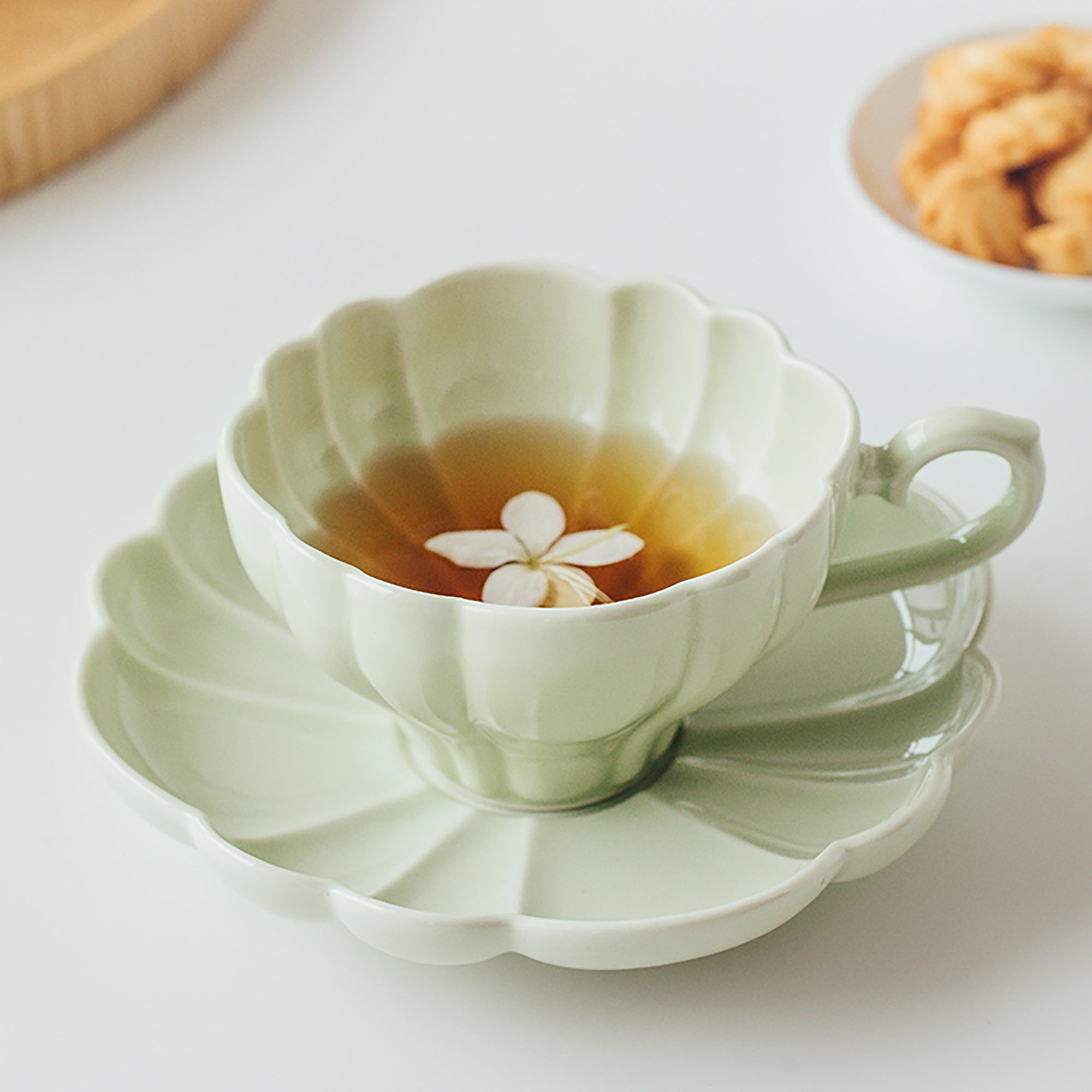 Tasse à café et soucoupe en Série Le Bouquet par Studio M’