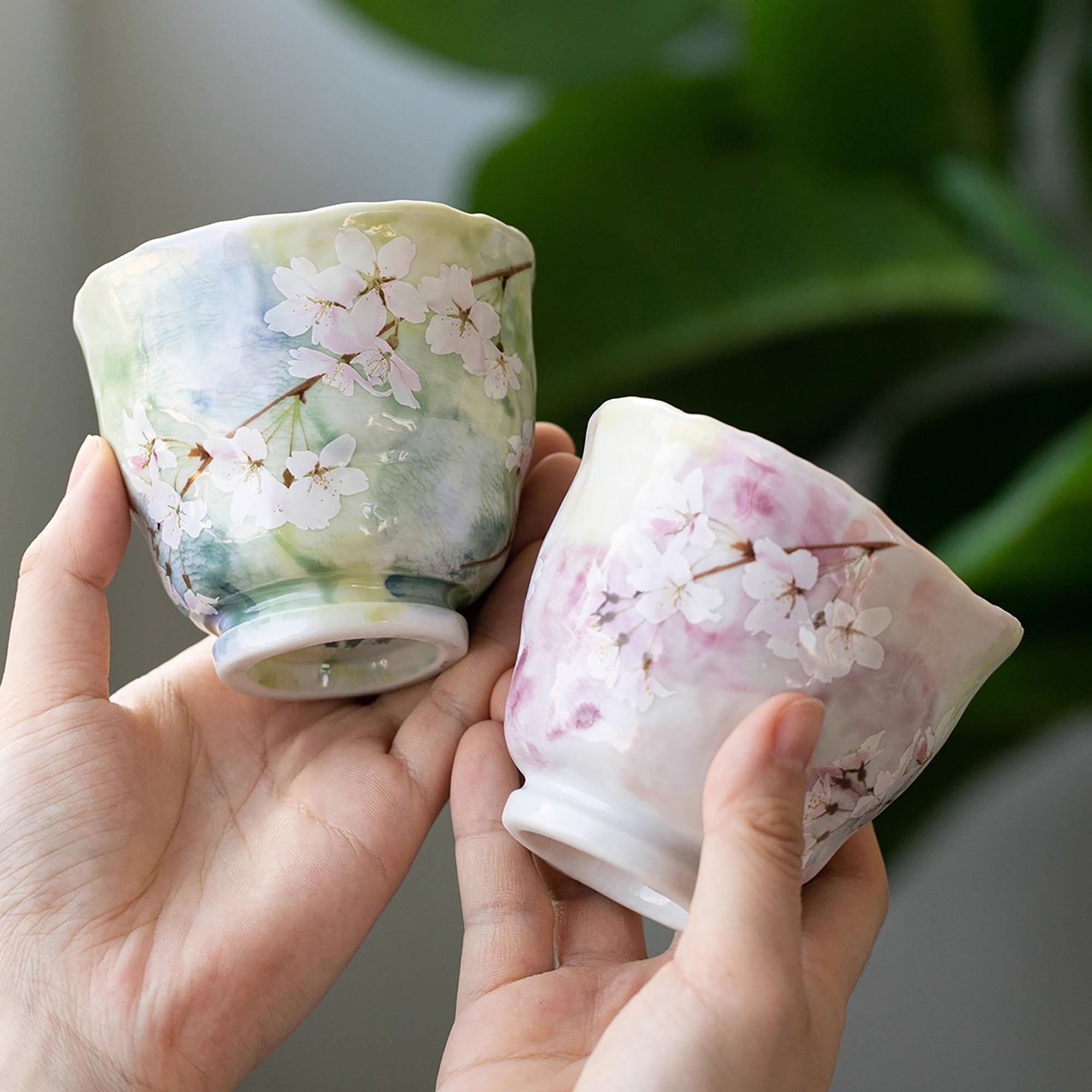 Tasse en céramique fait main motif fleur de cerisier