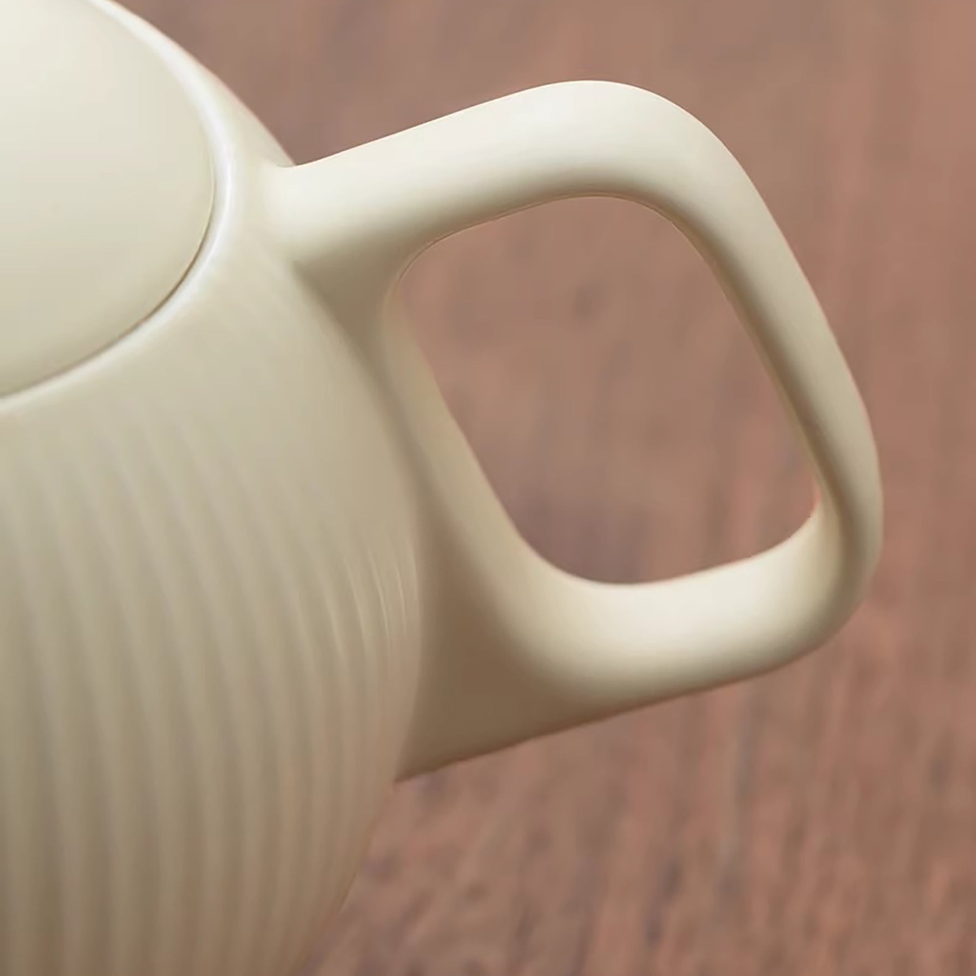 Théière grande capacité en porcelaine