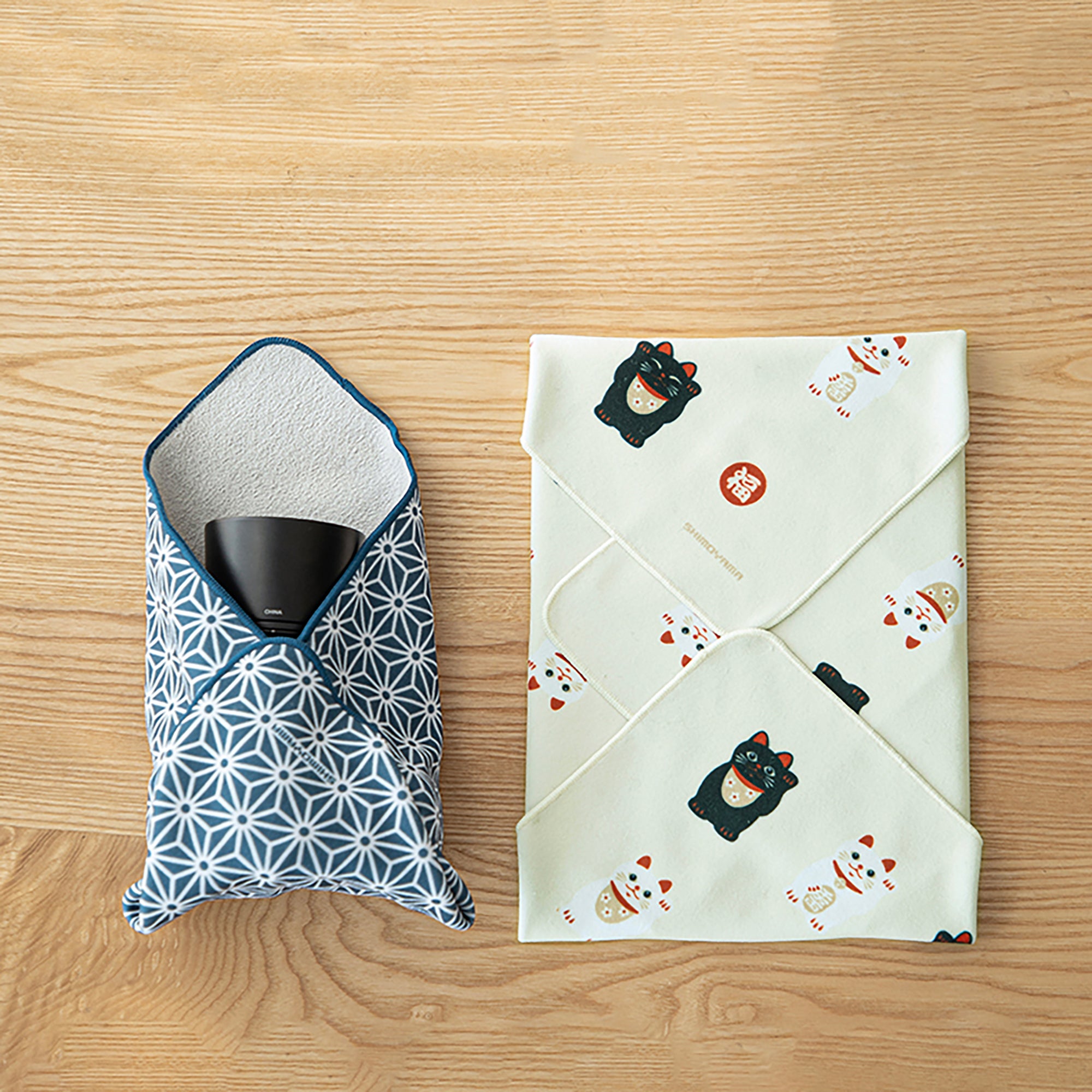 Furoshiki en tissu auto-adhésif Shimoyama
