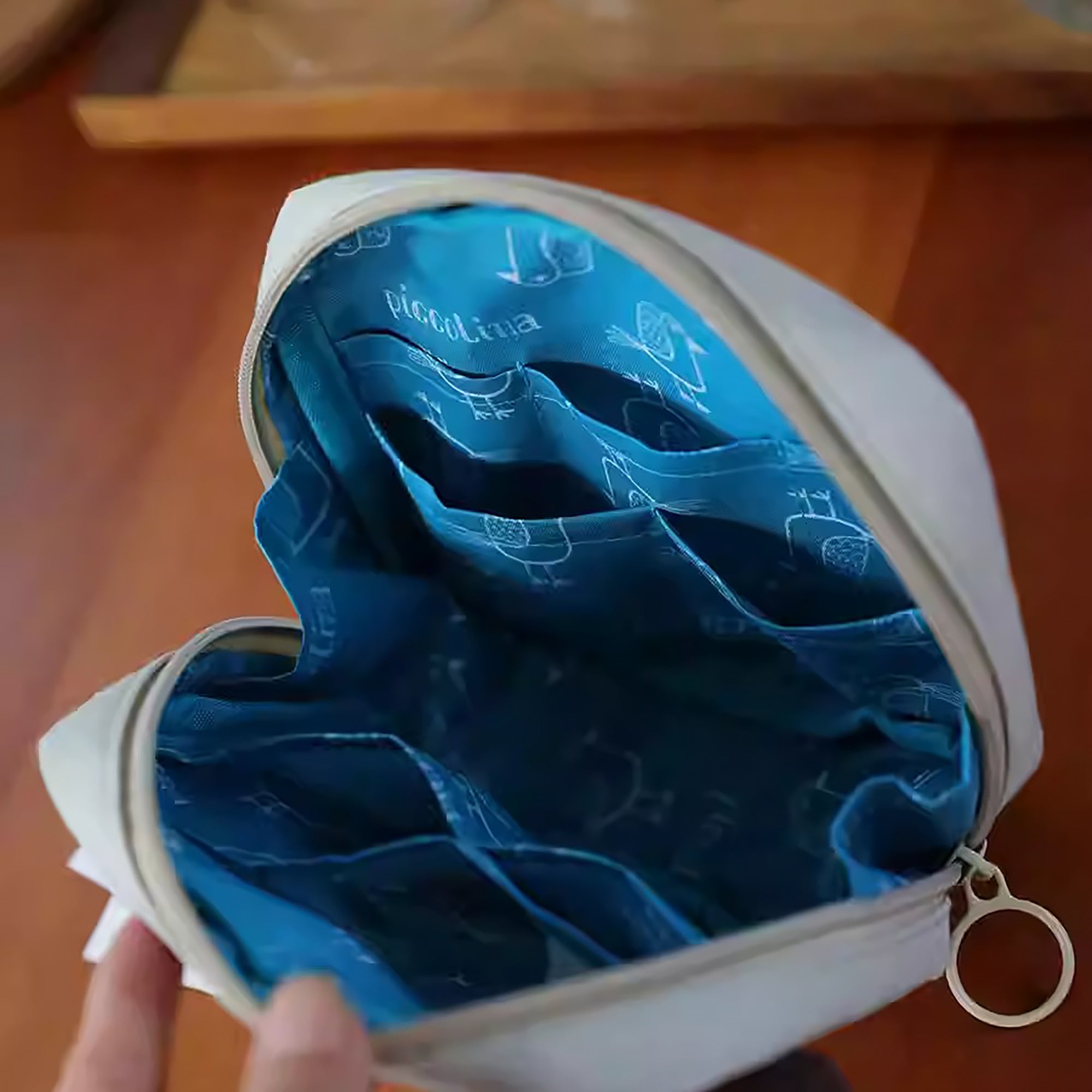 Pochette de rangement avec broderie chat Kusuguru avec multi-compartiments