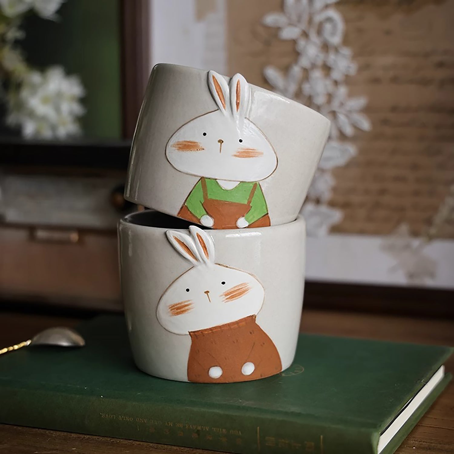Tasse en céramique fait main Jingdezhen avec mignon lapin