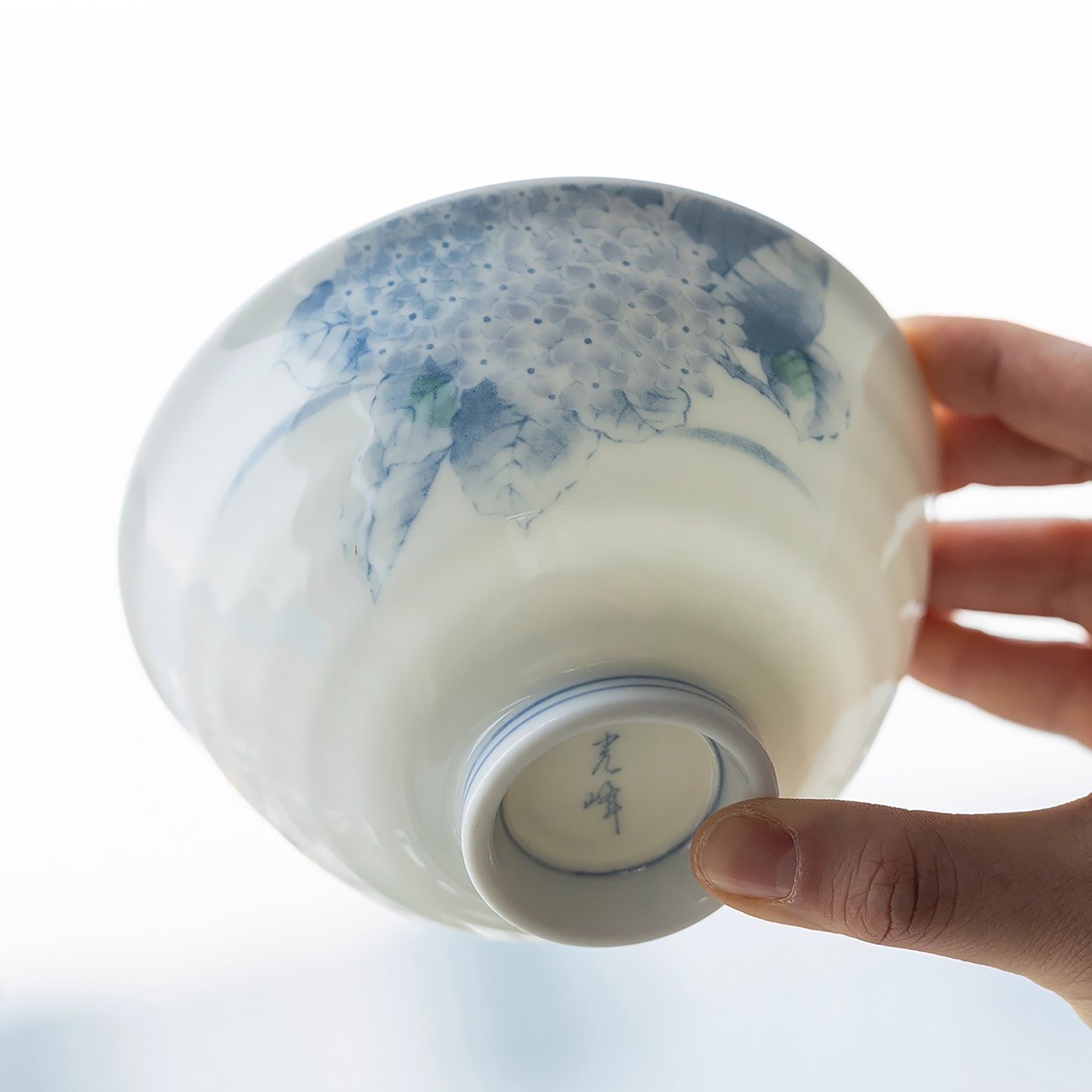 Vaisselle en porcelaine Minoyaki avec Motif hortensia