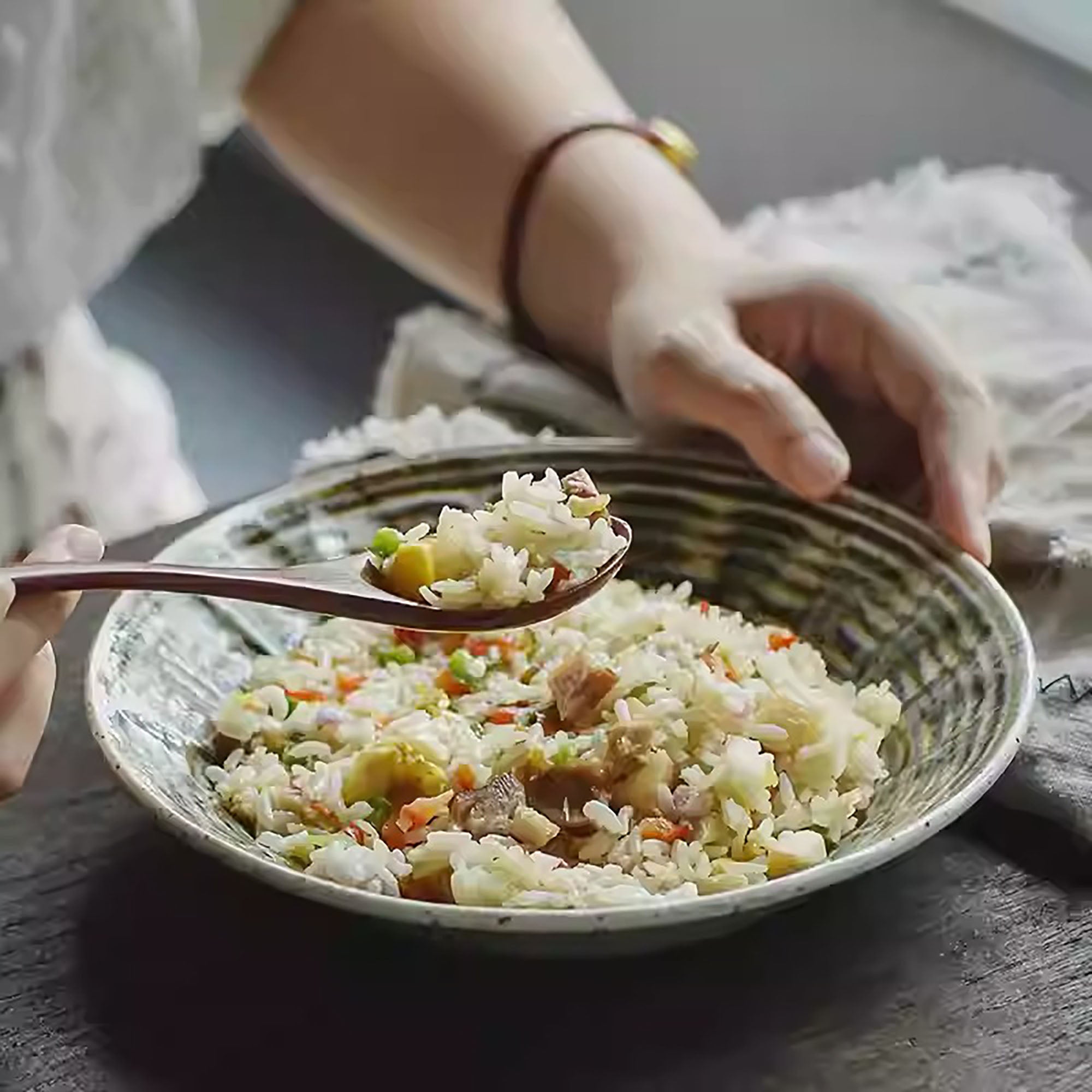 Yuki Shino ceramic tableware from Mino-yaki