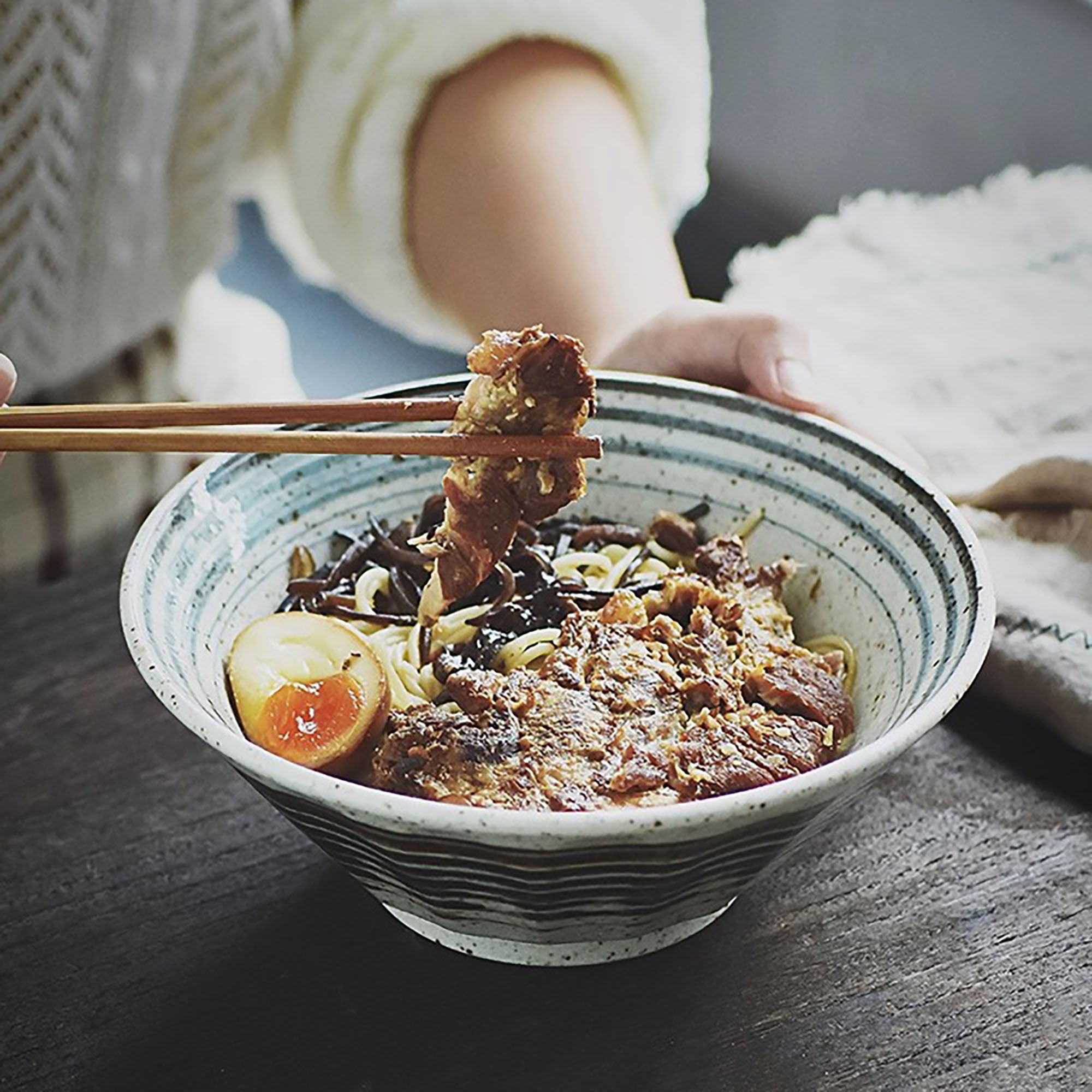 Yuki Shino ceramic tableware from Mino-yaki