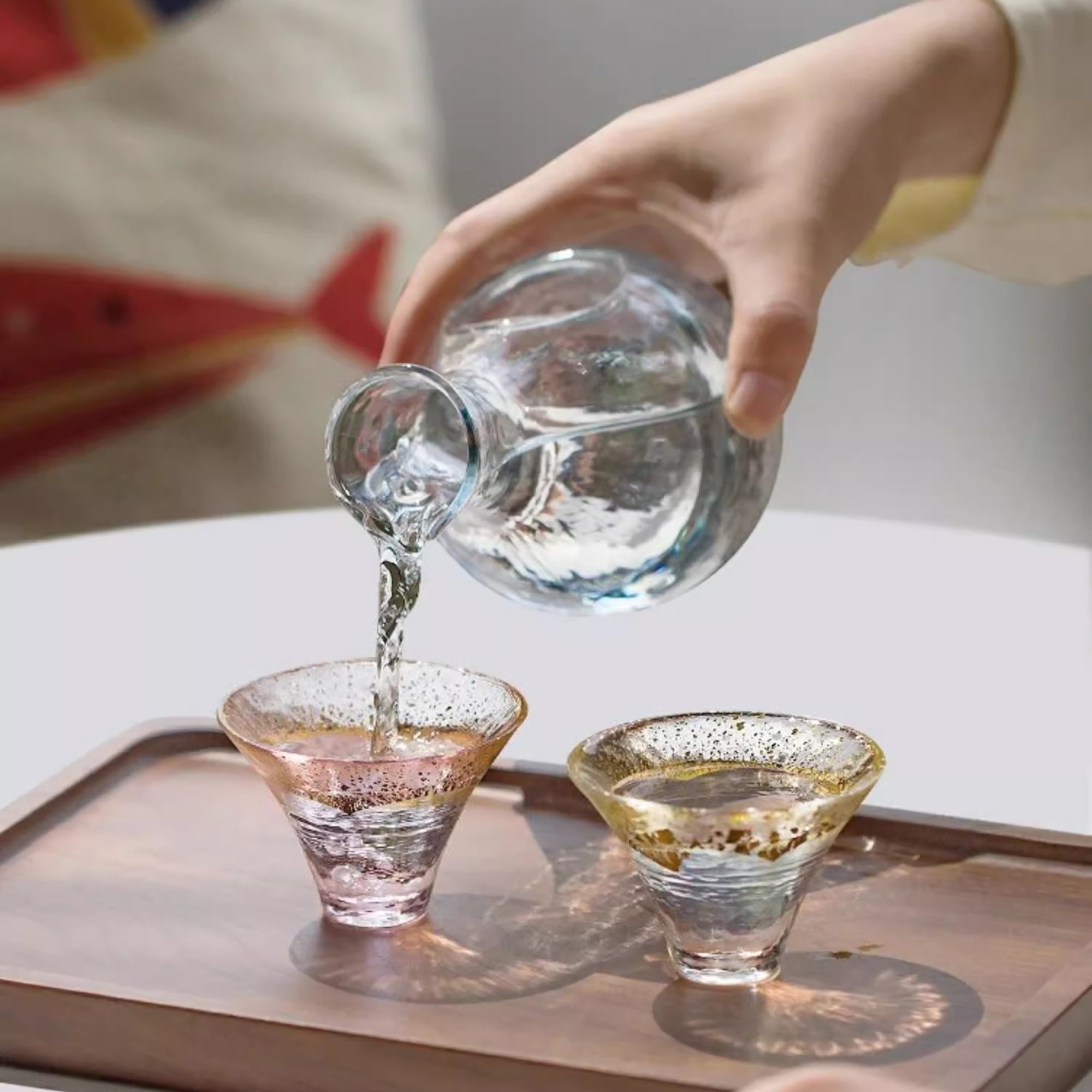 Japanisches mundgeblasenes Sasaki-Glas