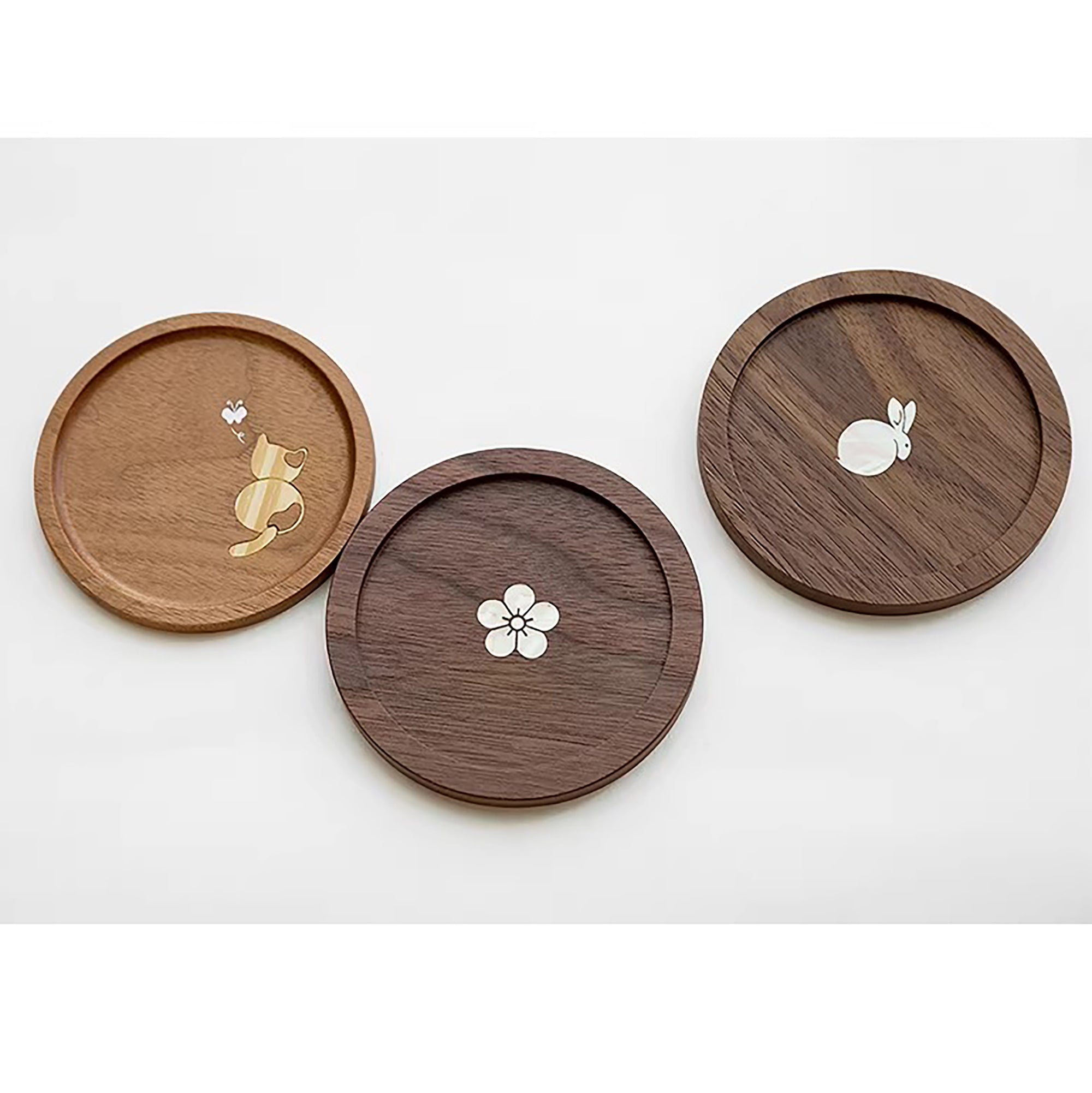 Dessous de verre en bois incrusté