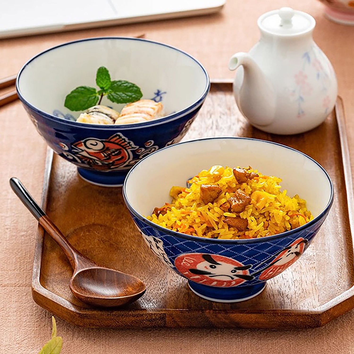 Bols à riz avec design bonheur japonais