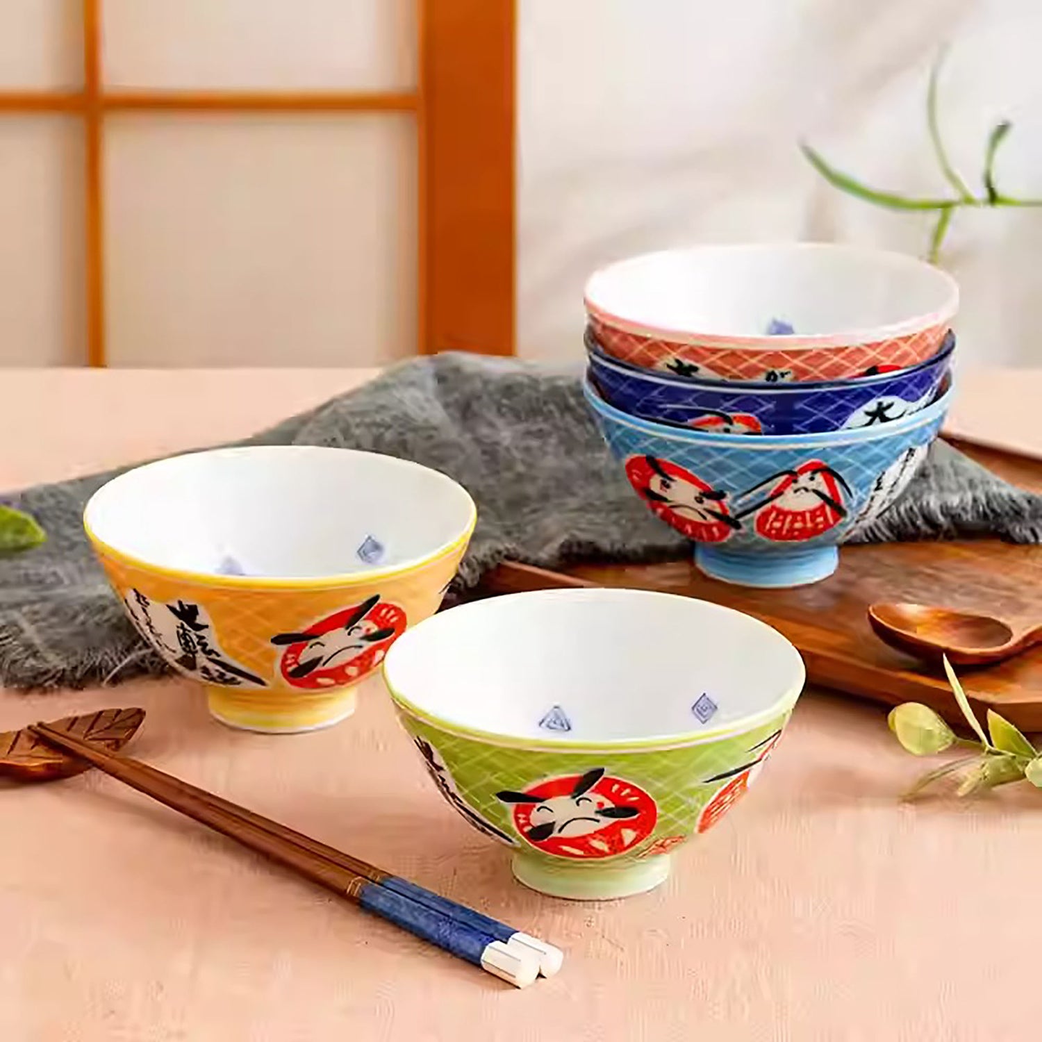 Bols à riz avec design bonheur japonais
