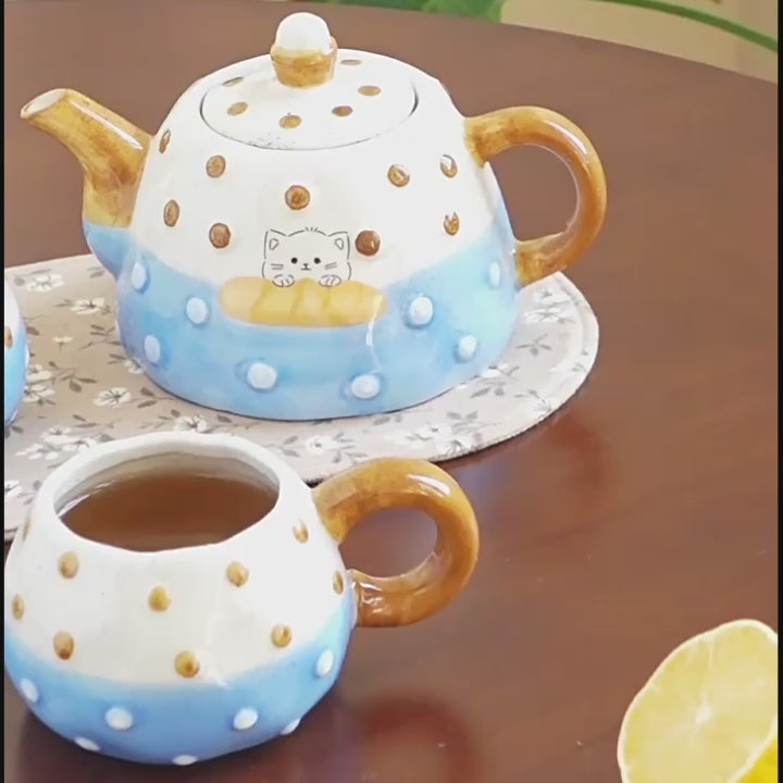Service à thé en céramique avec motif chat gourmand