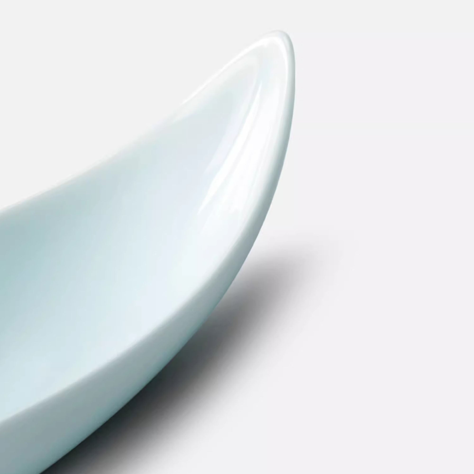 Support à thé en porcelaine