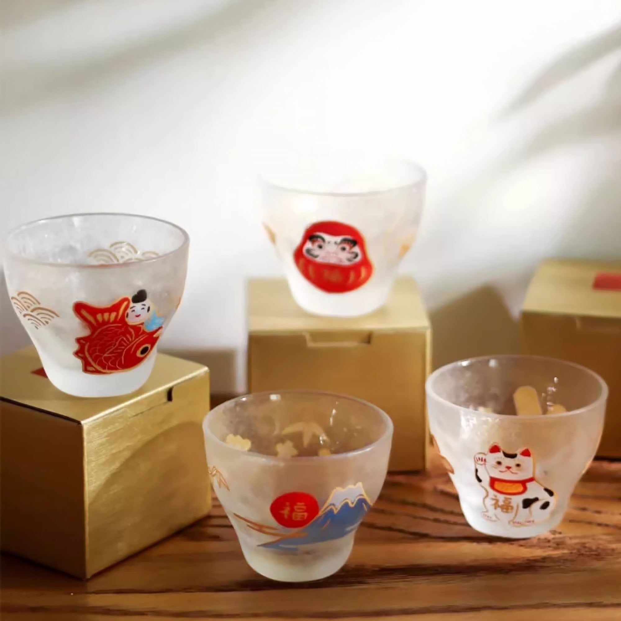 Verre à saké japonais en verre givré Aderia