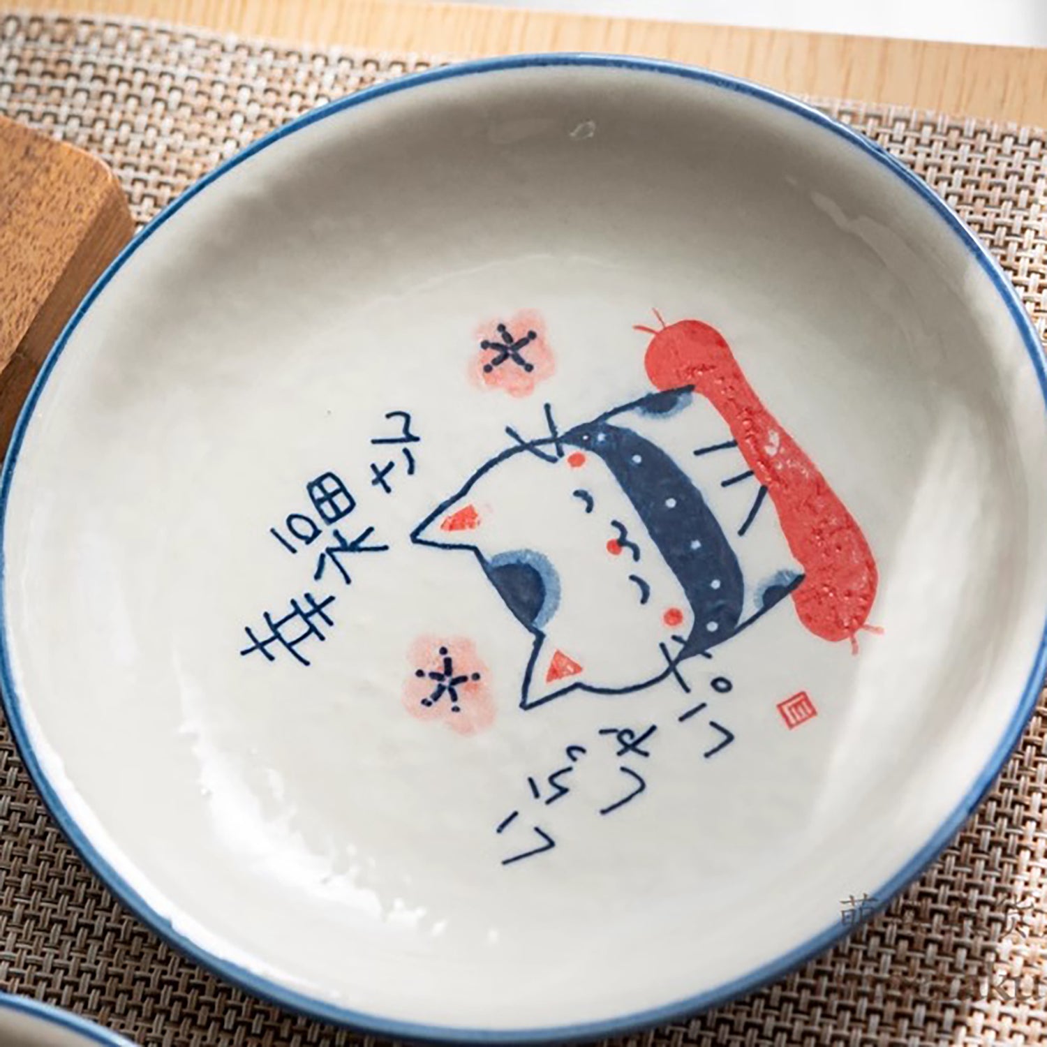 Assiette en ceramique Seto-yaki avec motif chat peint