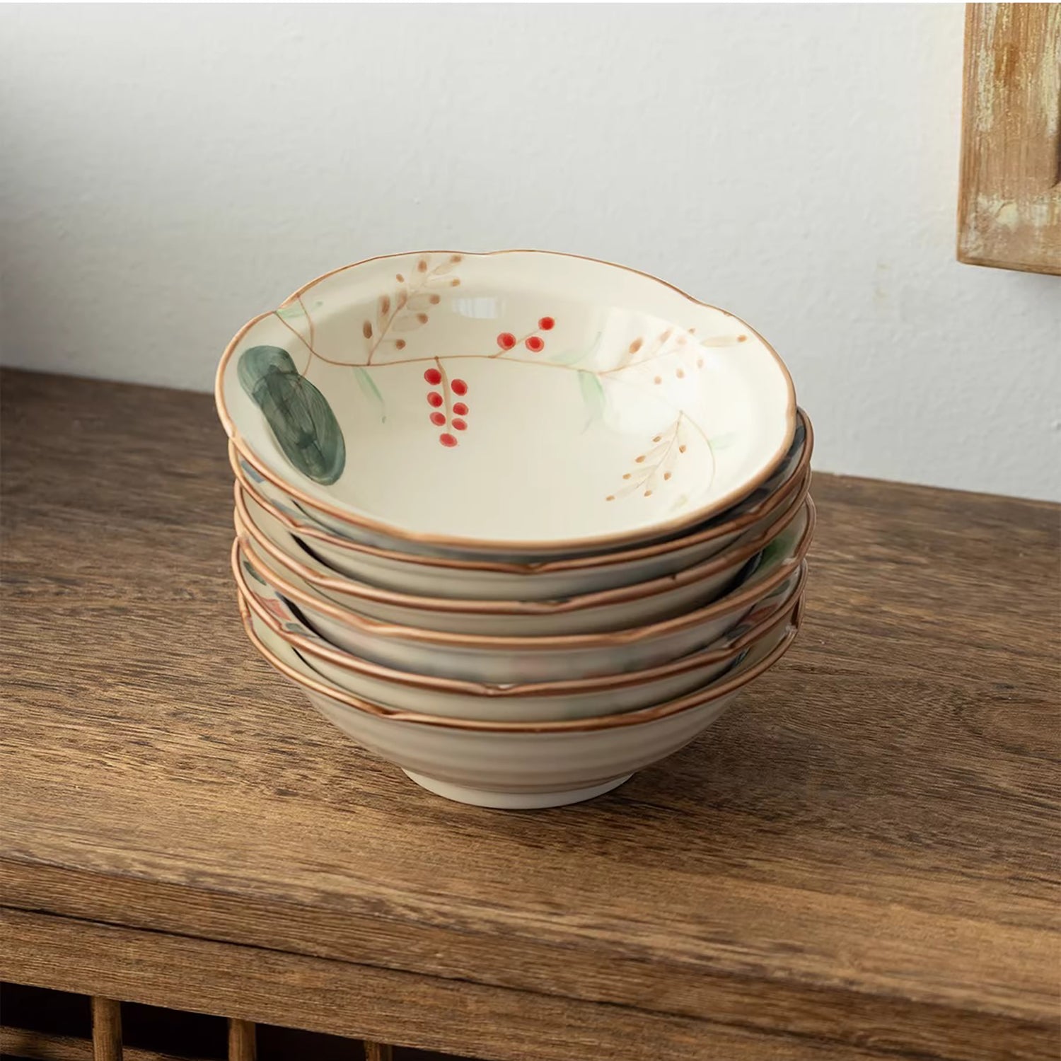 Assiette Minoyaki motif champêtre peinte à la main