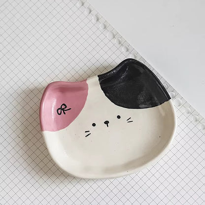 Petite assiette artisanale en forme de chat