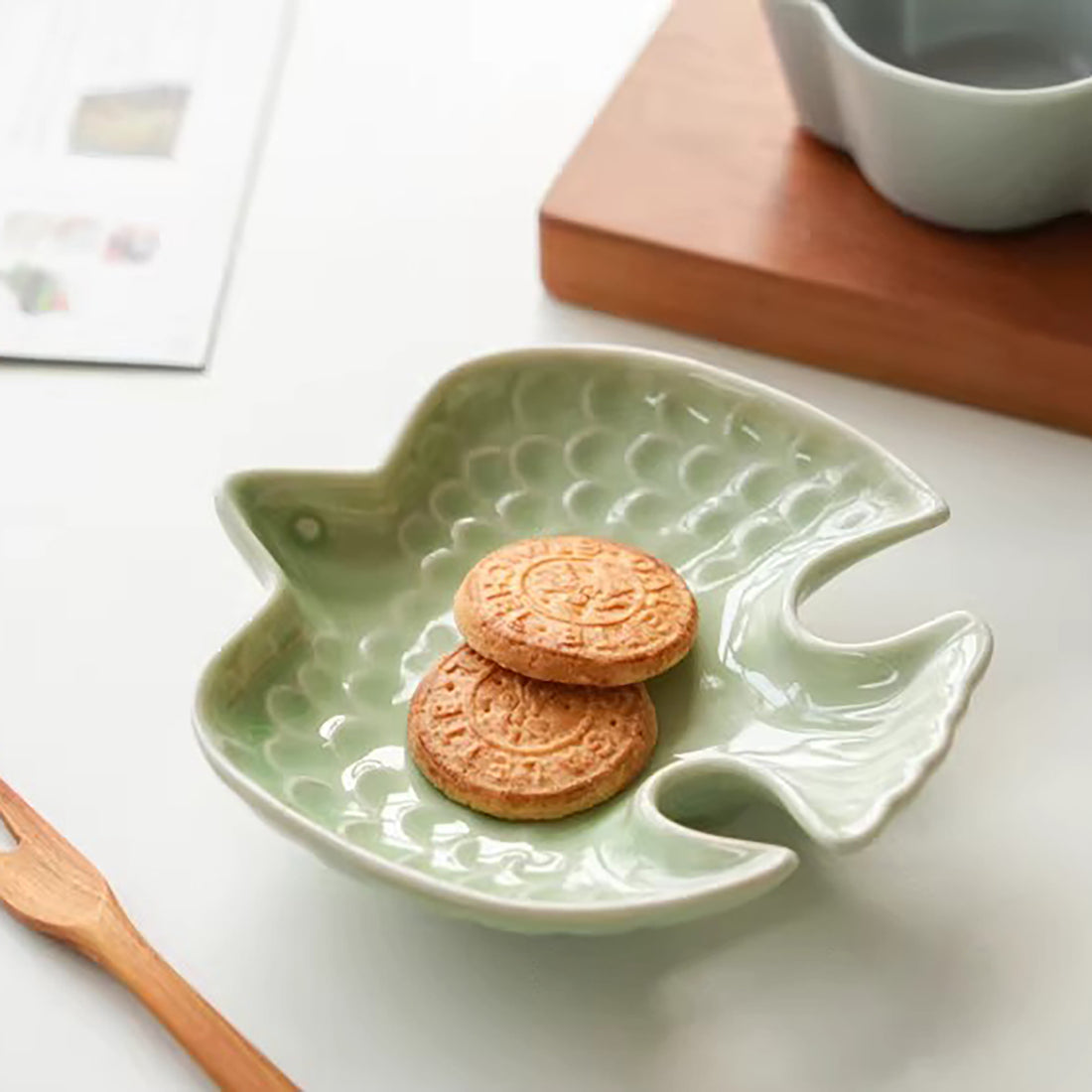 Assiette en céramique Mino-yaki forme oiseau