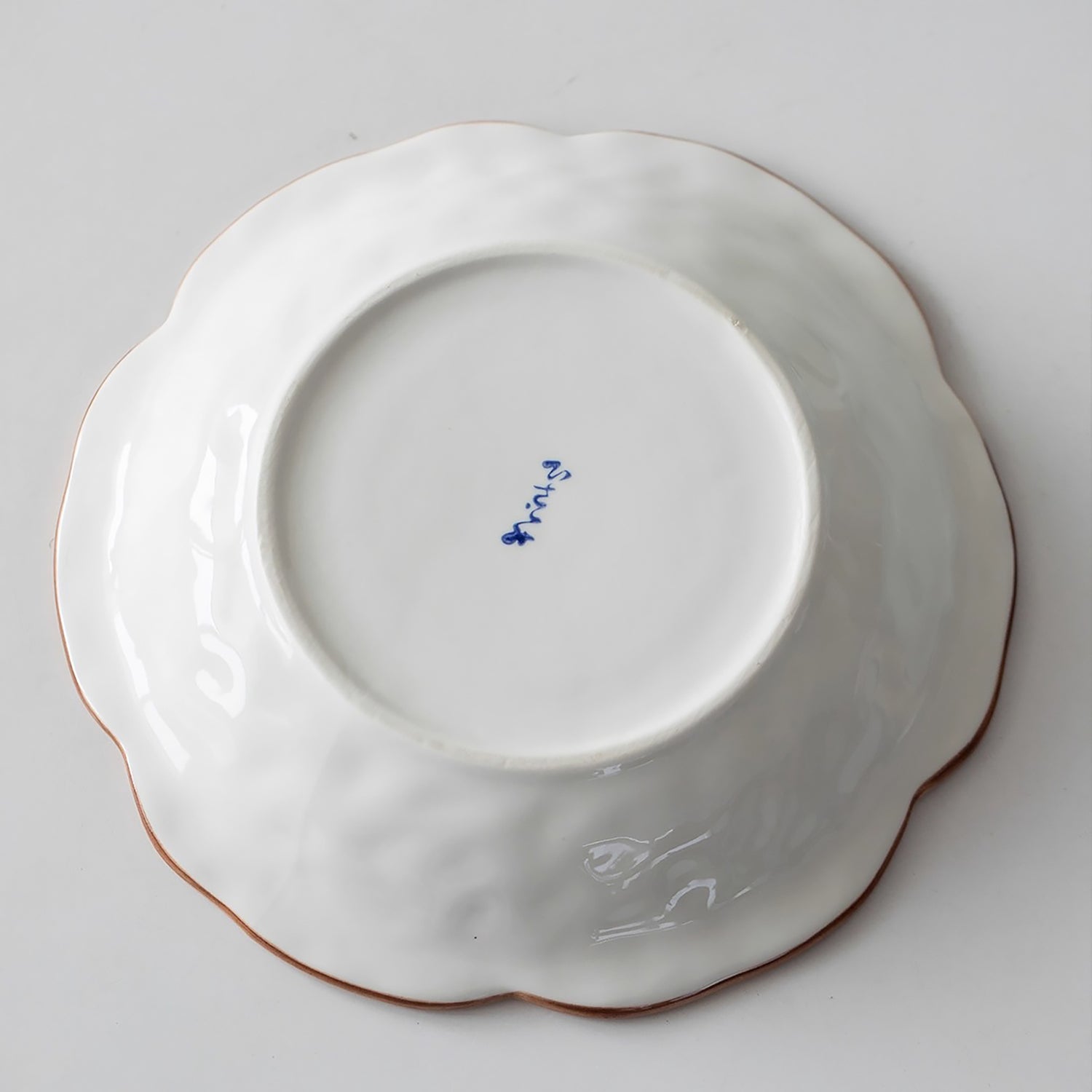 Assiette en céramique Minoyaki style fleurs japonaise