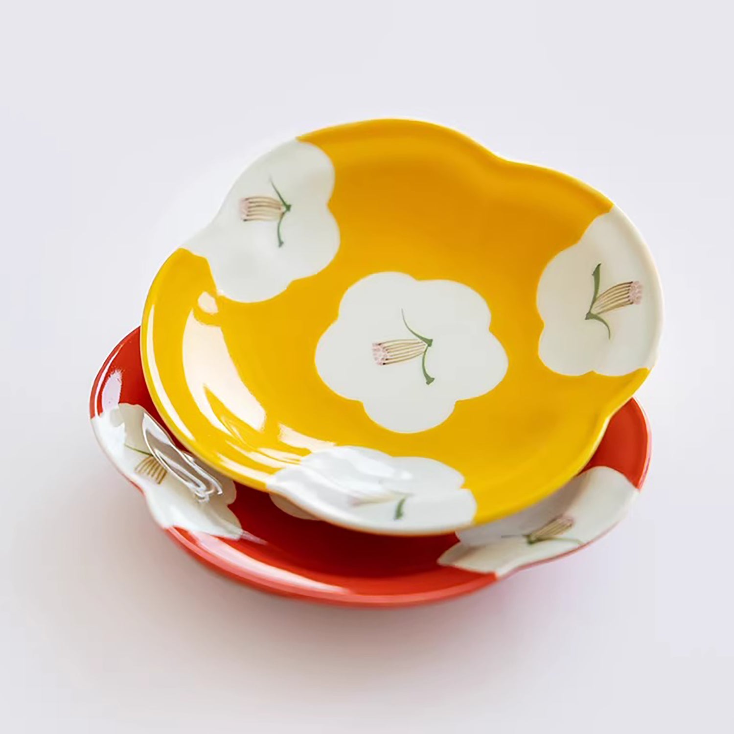 Assiette camélia Arita