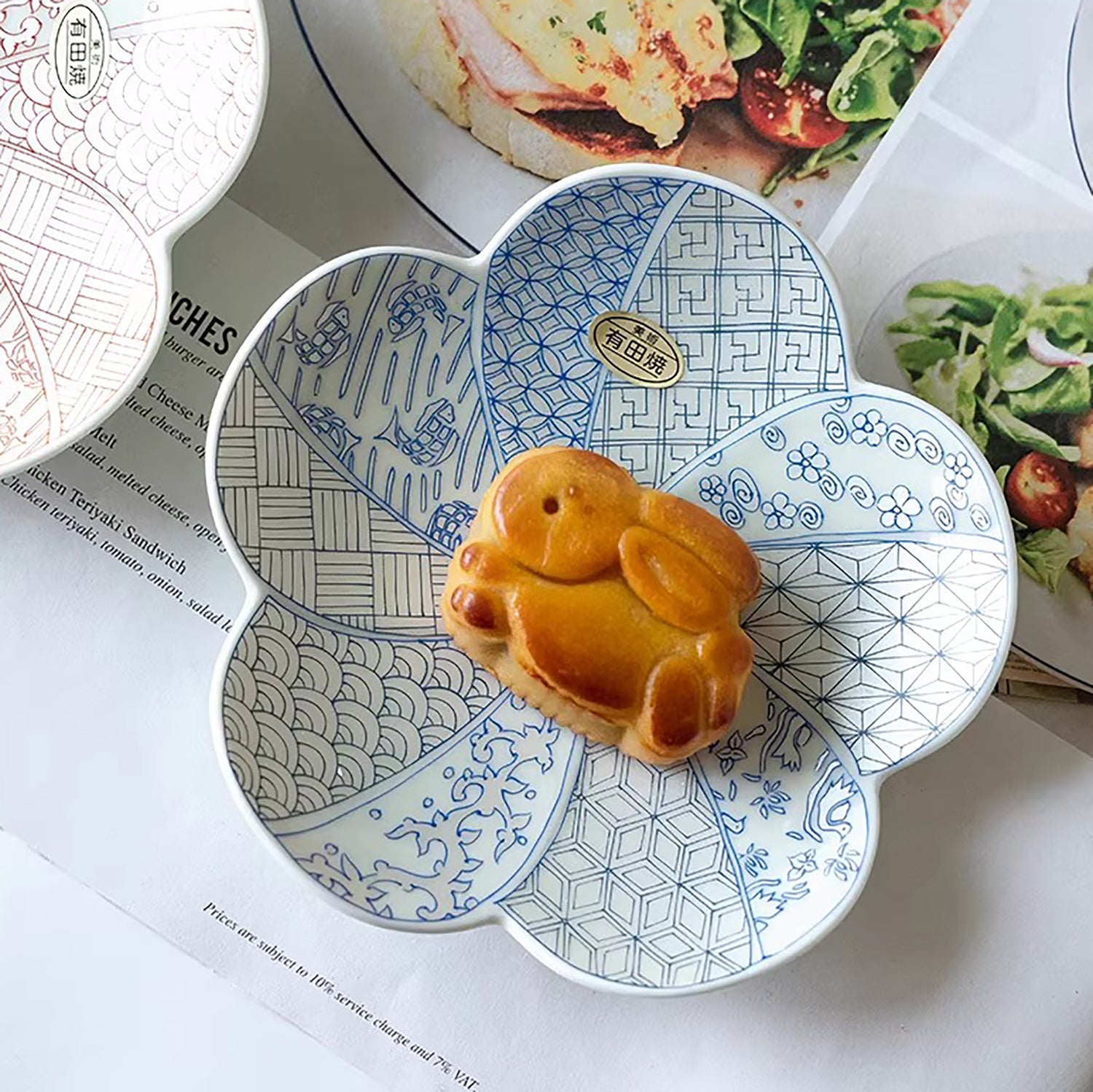Assiette duo fleur de prunier Arita