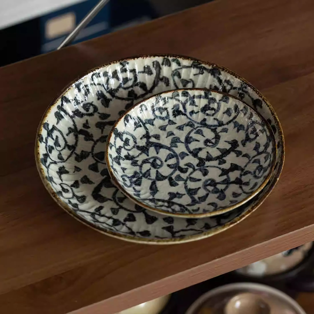 Assiette Minoyaki motif Tako Karakusa