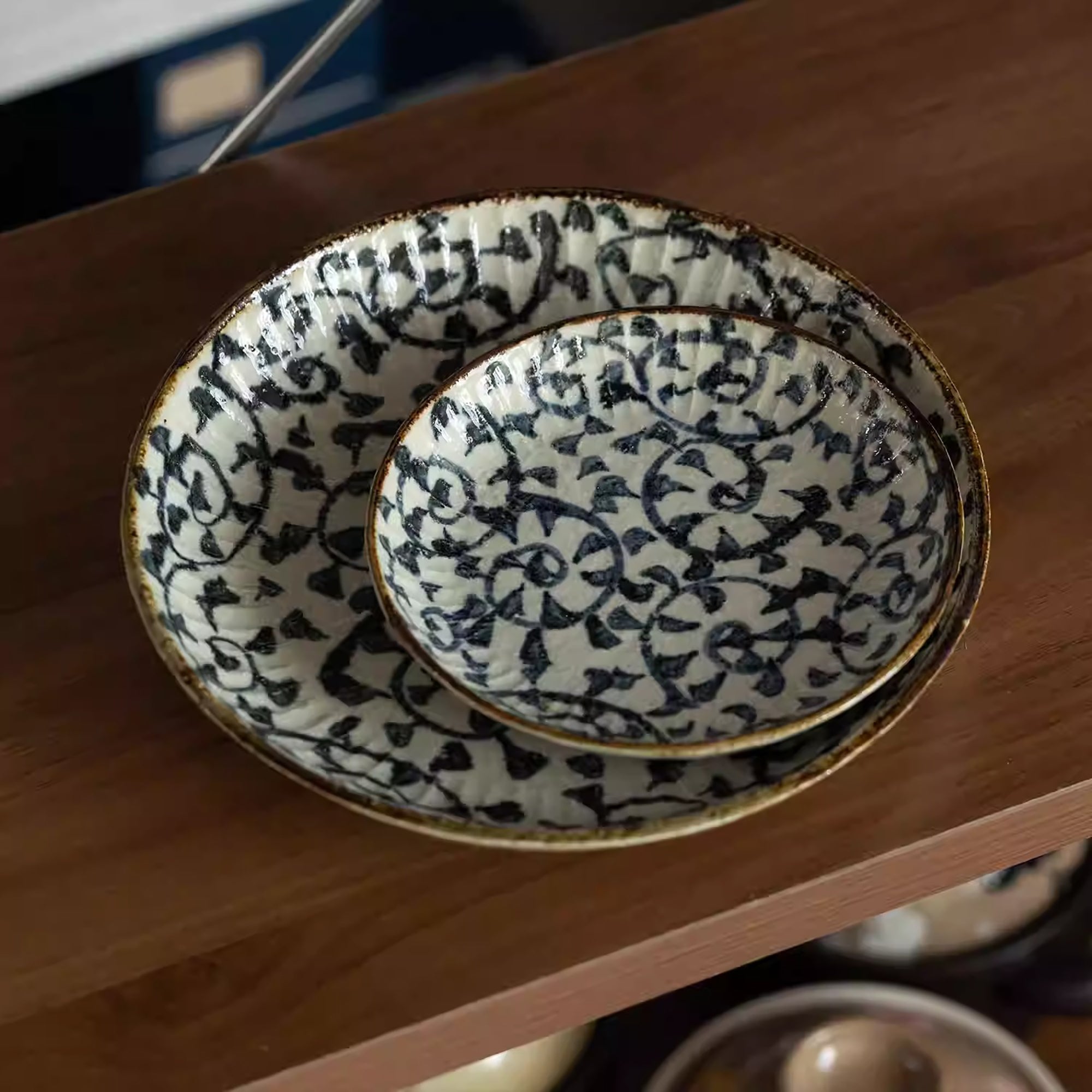 Assiette Minoyaki motif Tako Karakusa