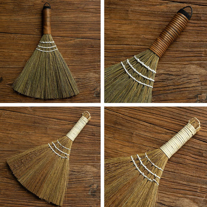 Balai artisanal en herbe naturelle