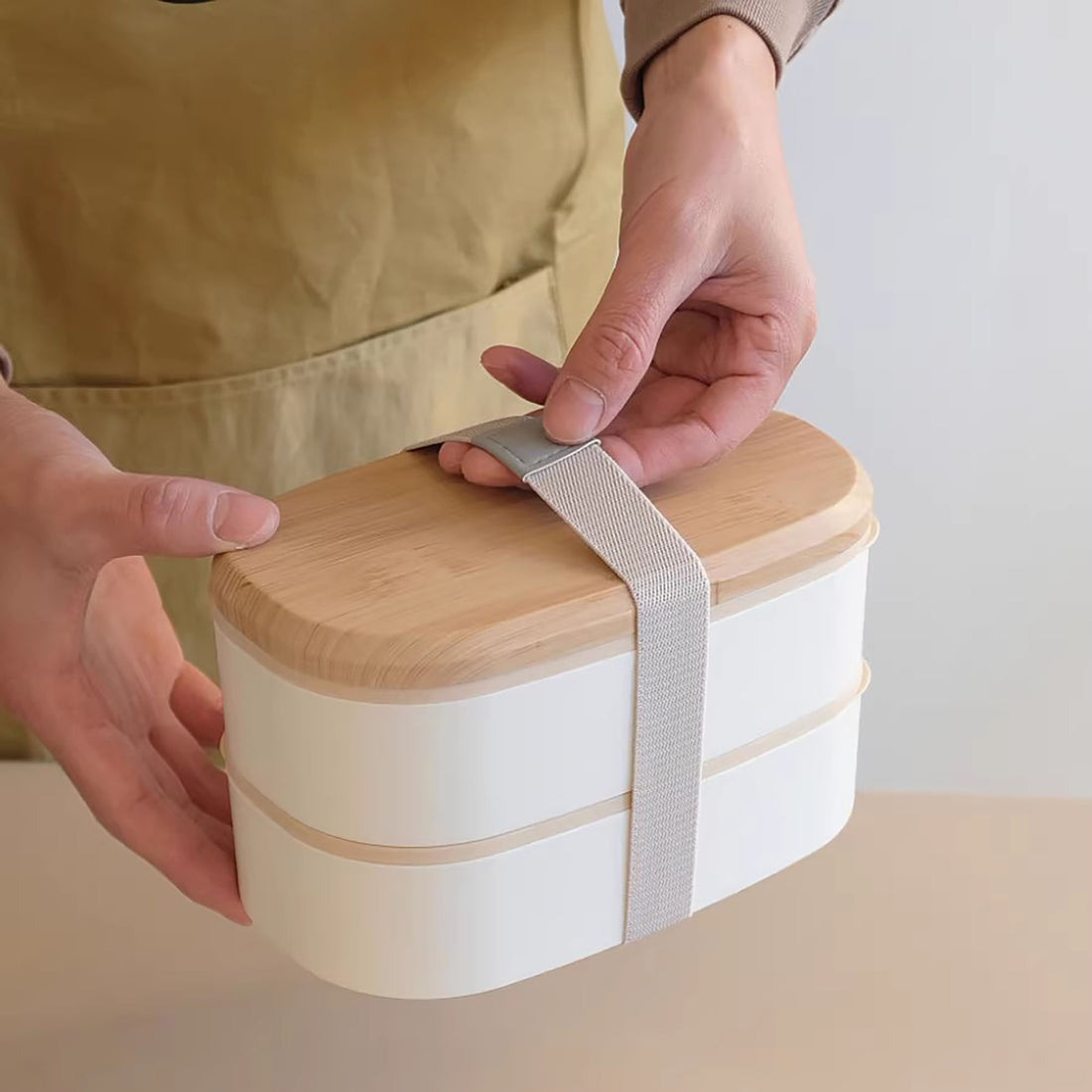 Boîte à bento minimaliste avec couvercle en bois