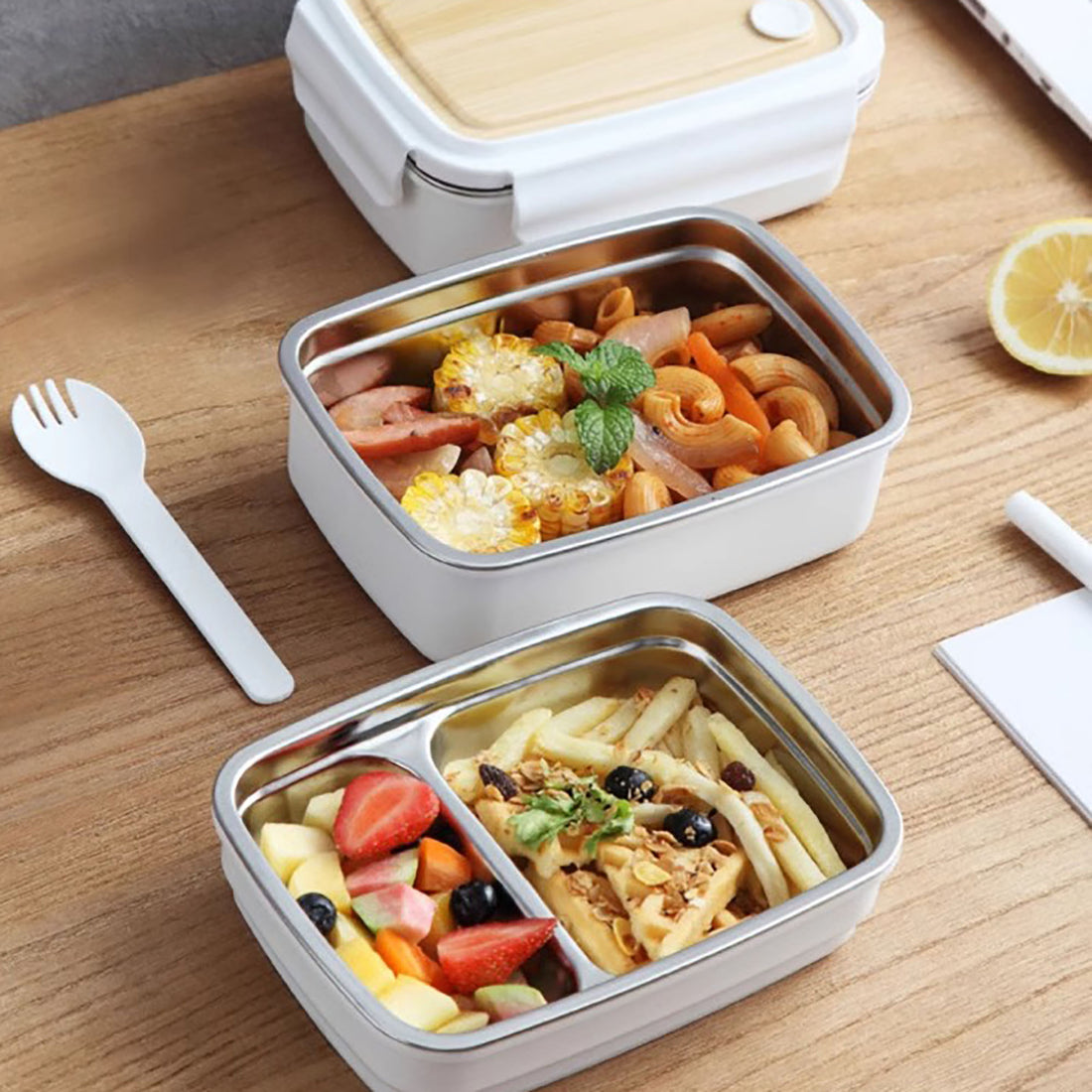 Boîte à bento minimaliste avec intérieur en acier inoxydable