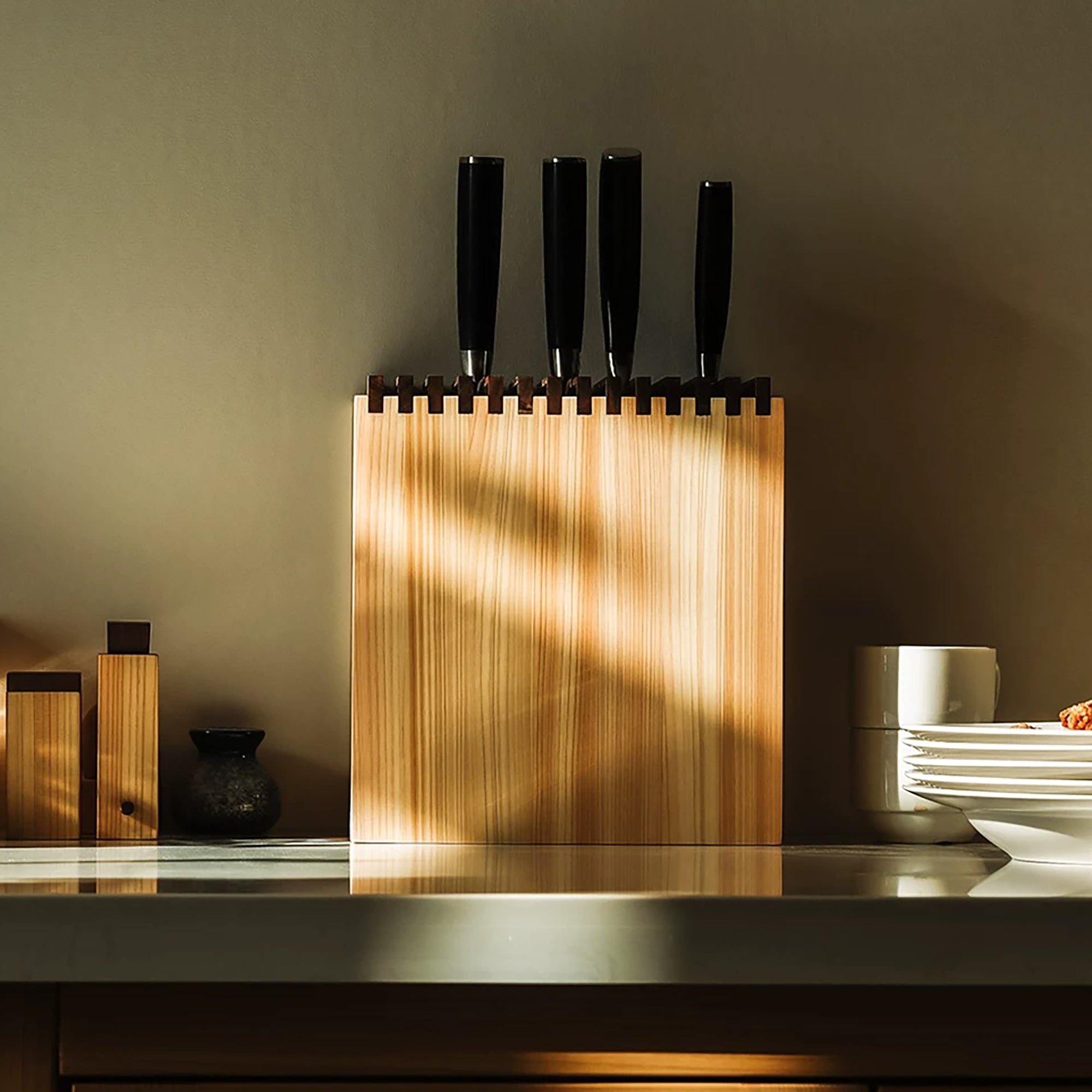 Bloc à couteaux japonais en bois Hinoki 